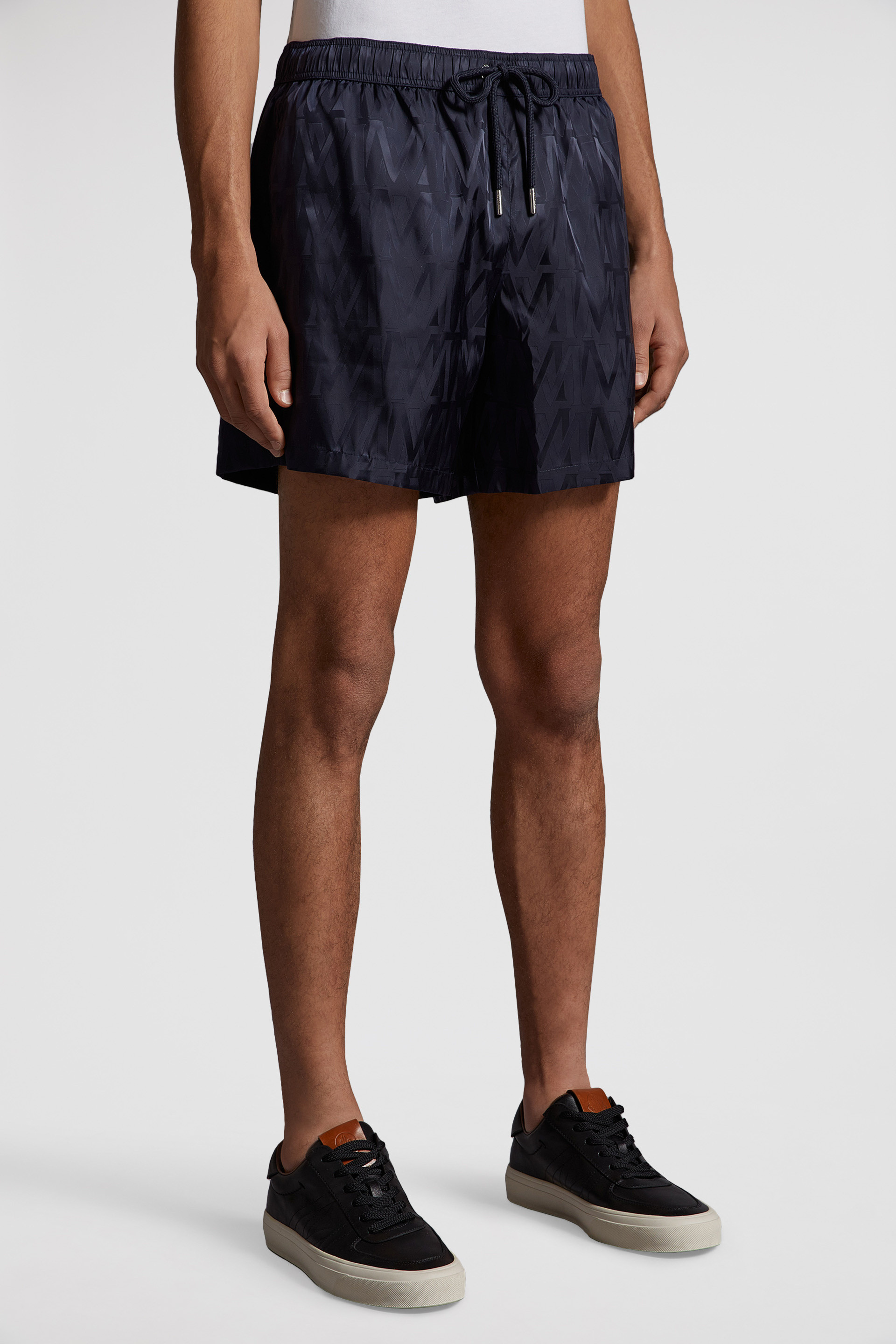 Moncler 2024 grey shorts