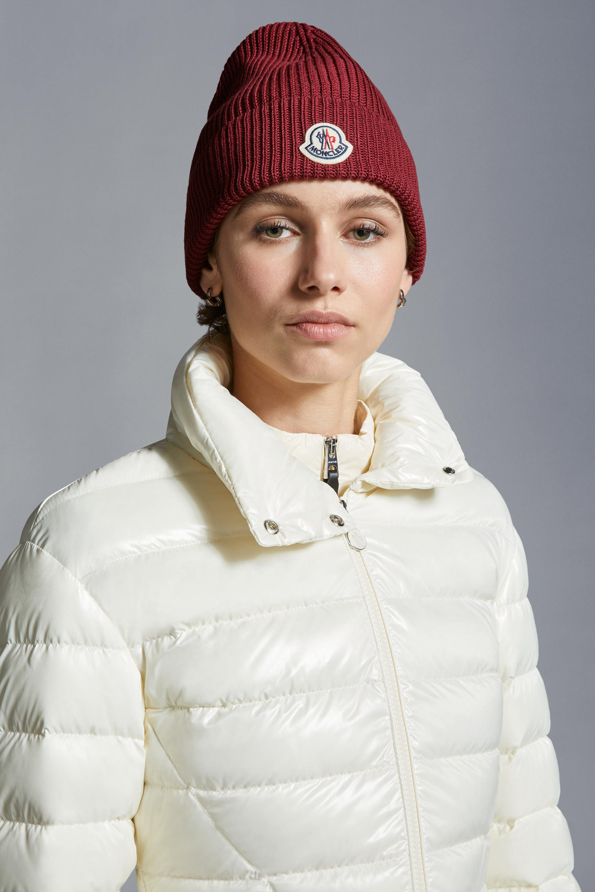 Moncler hat cheap red