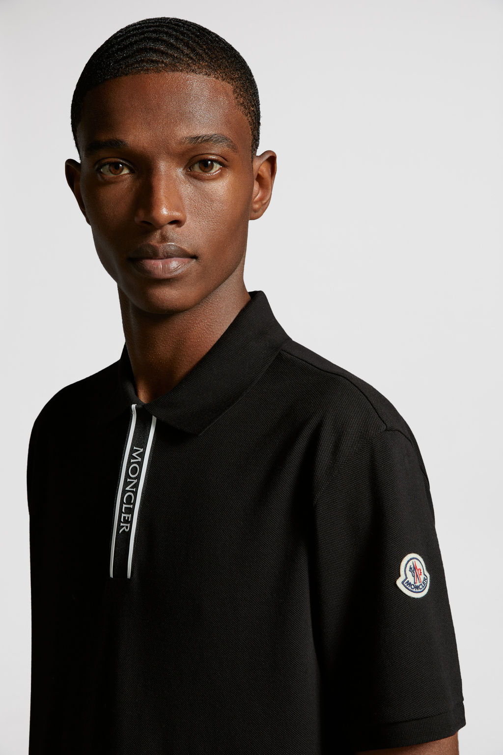 Sweatshirt Sale Marques De Luxe T-shirt Moncler Drake Store - Main Image