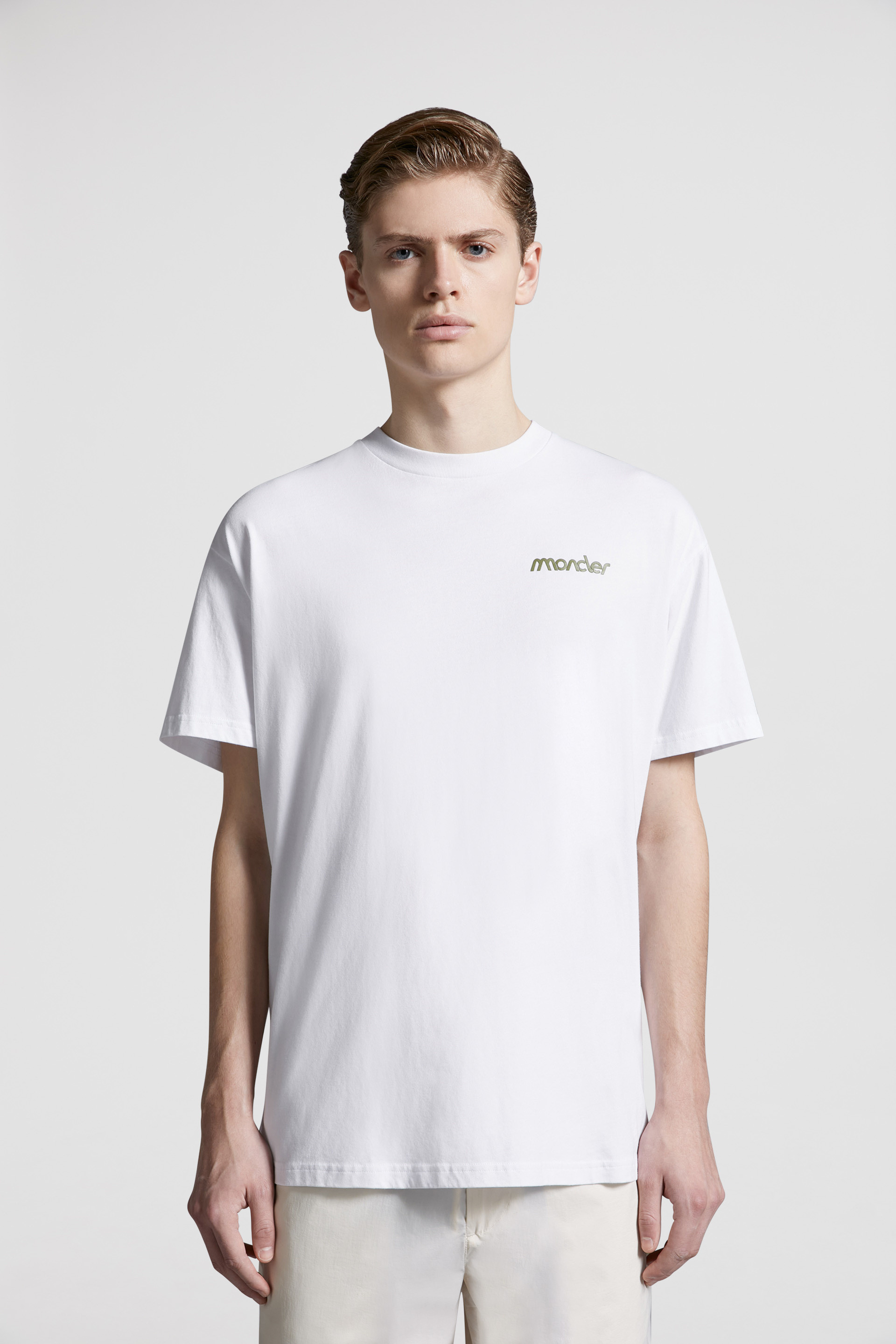ホワイト Tシャツ : Tシャツ＆ポロシャツ 向けの メンズ | モンクレール