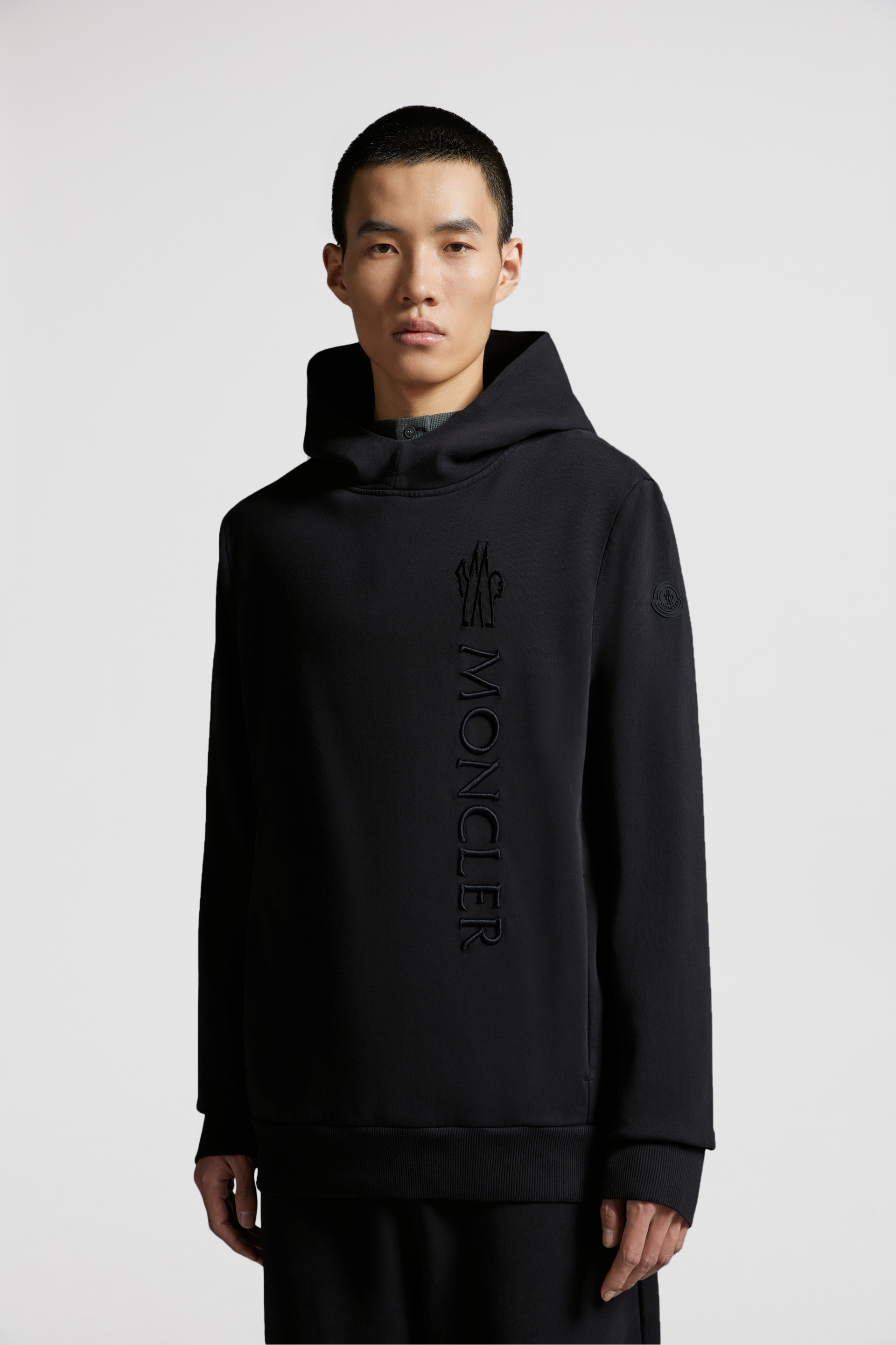 Moncler black hoodie new arrivals