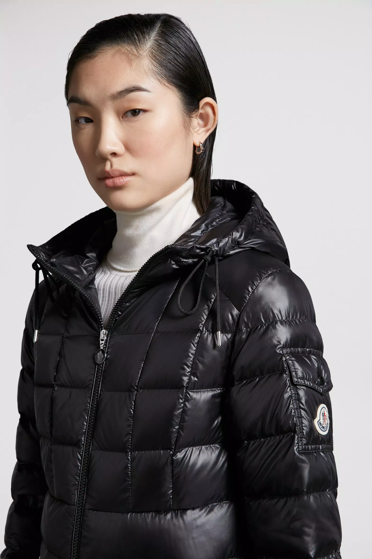 Black Amintore Long Down Jacket - Short Down Jackets for Women | Moncler AT