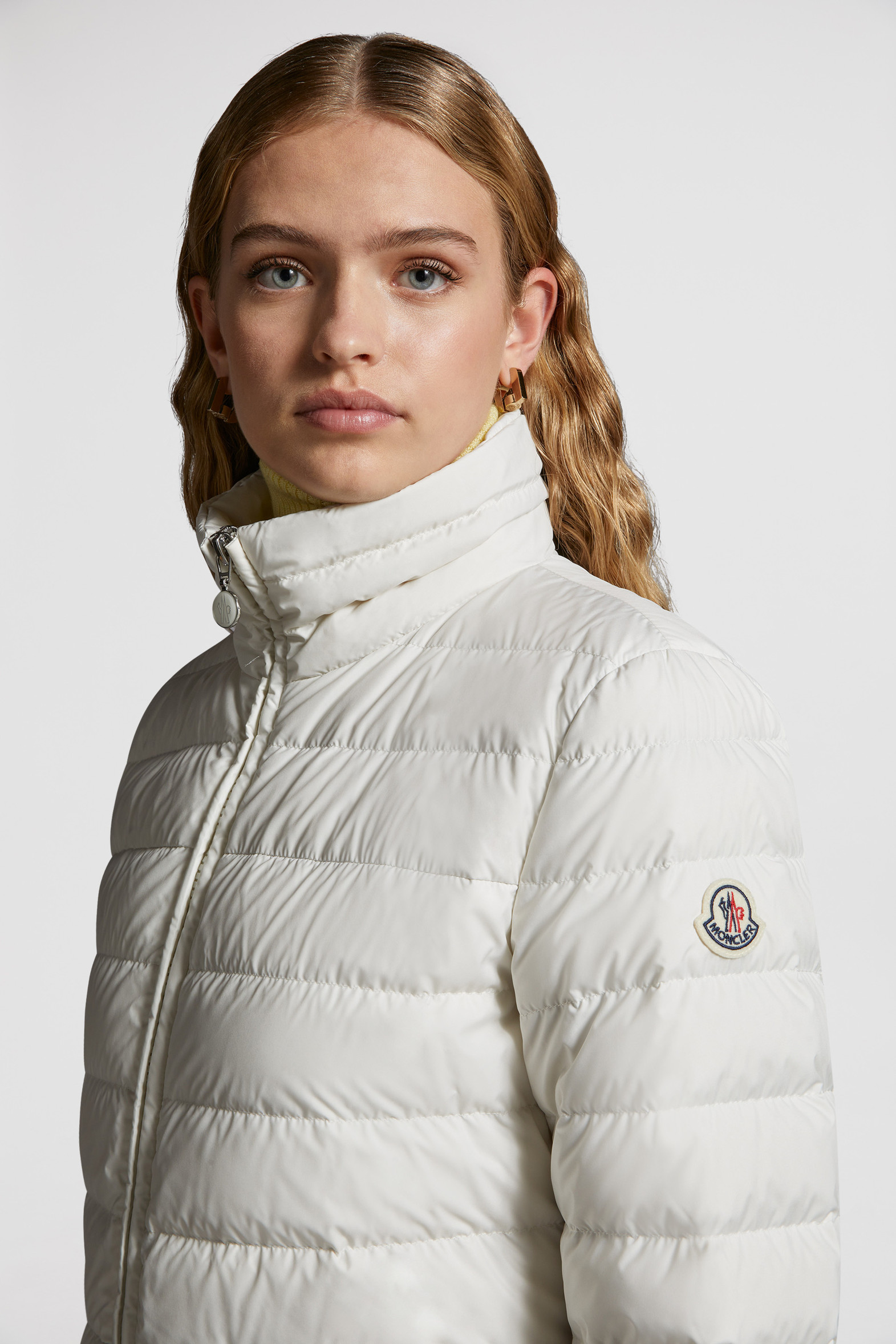White Abderos Short Down Jacket - Short Down Jackets for Women | Moncler EE