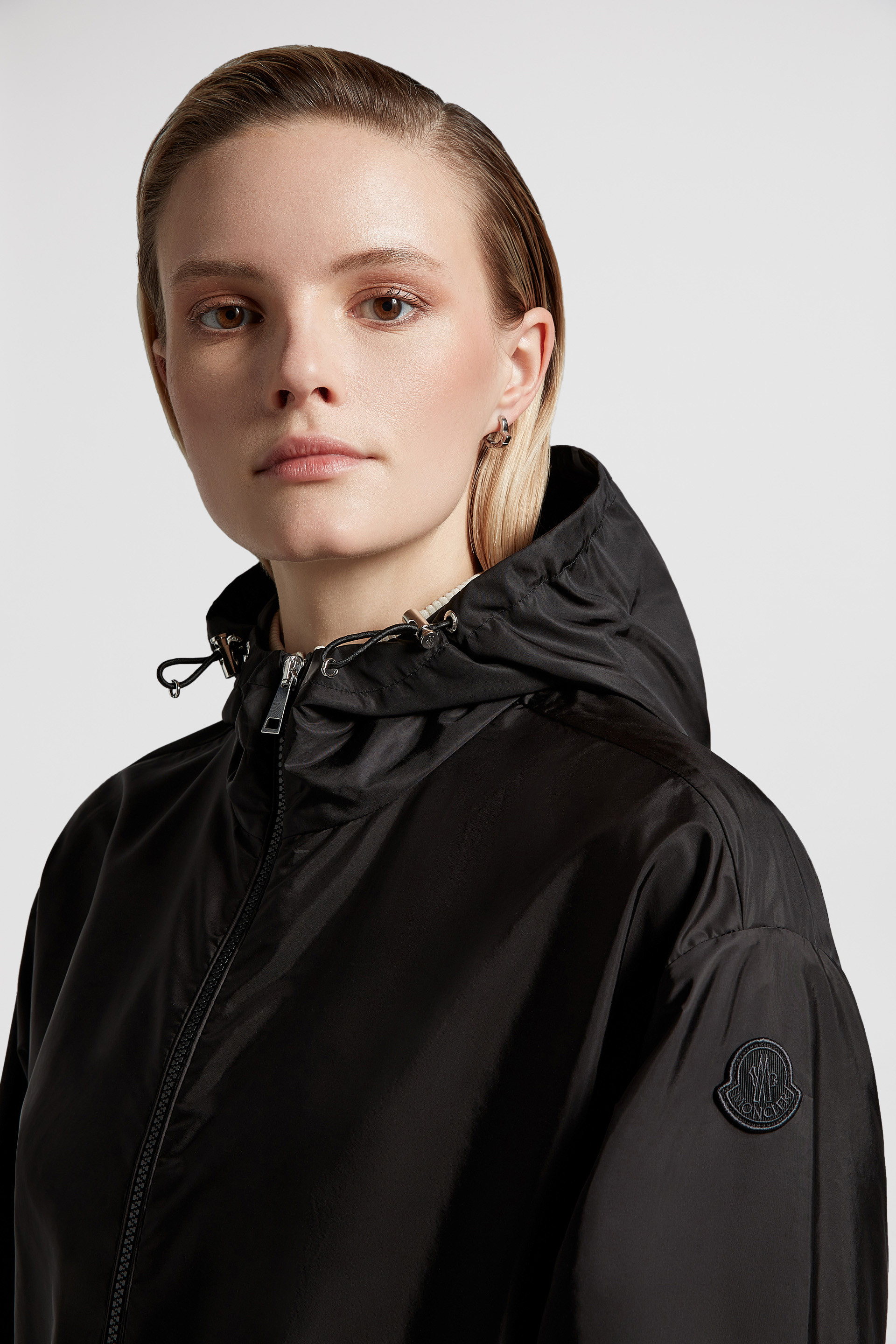 Anorak moncler femme sale