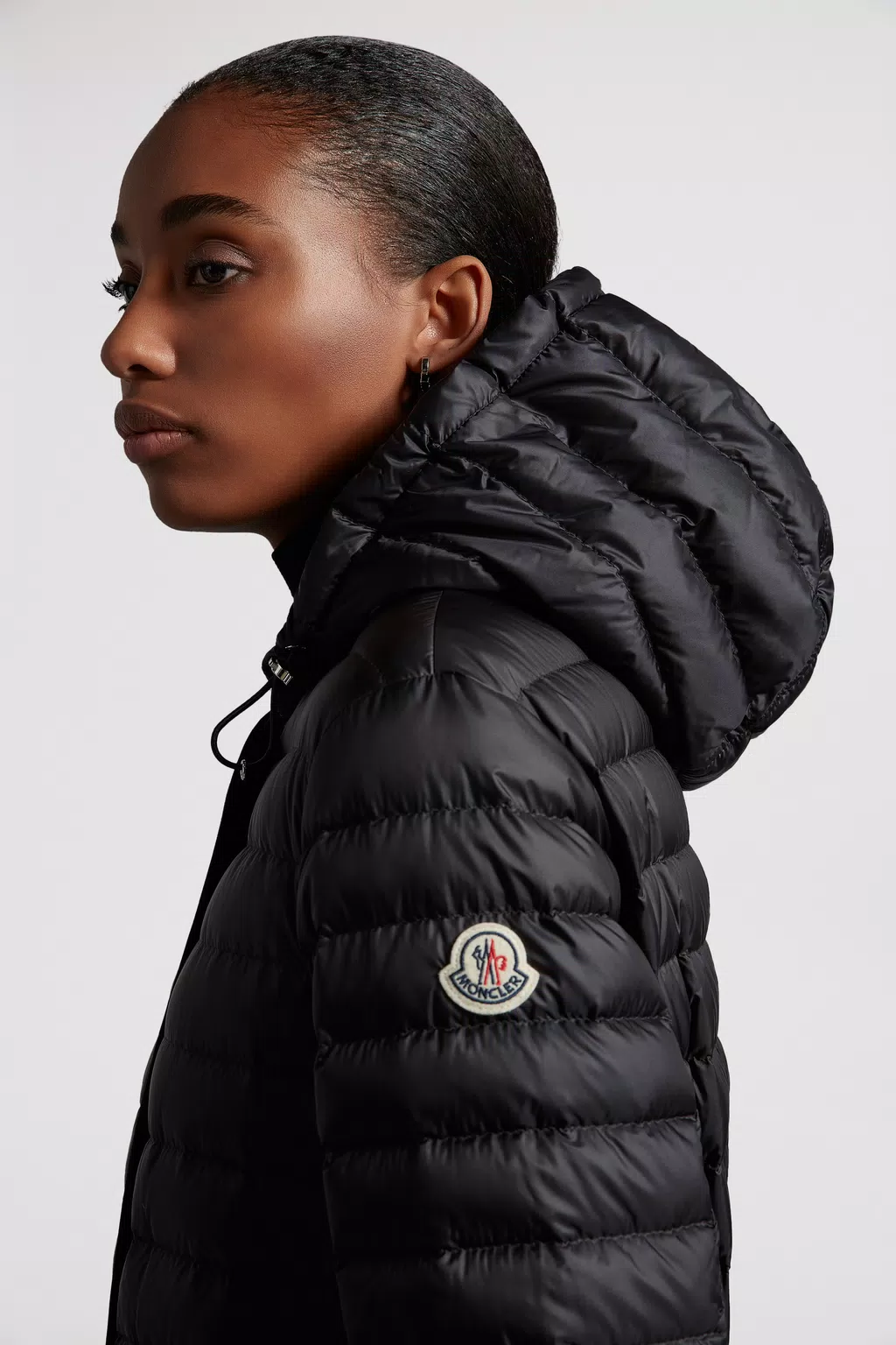 Black Oredon Short Down Jacket - Short Down Jackets for Women | Moncler US