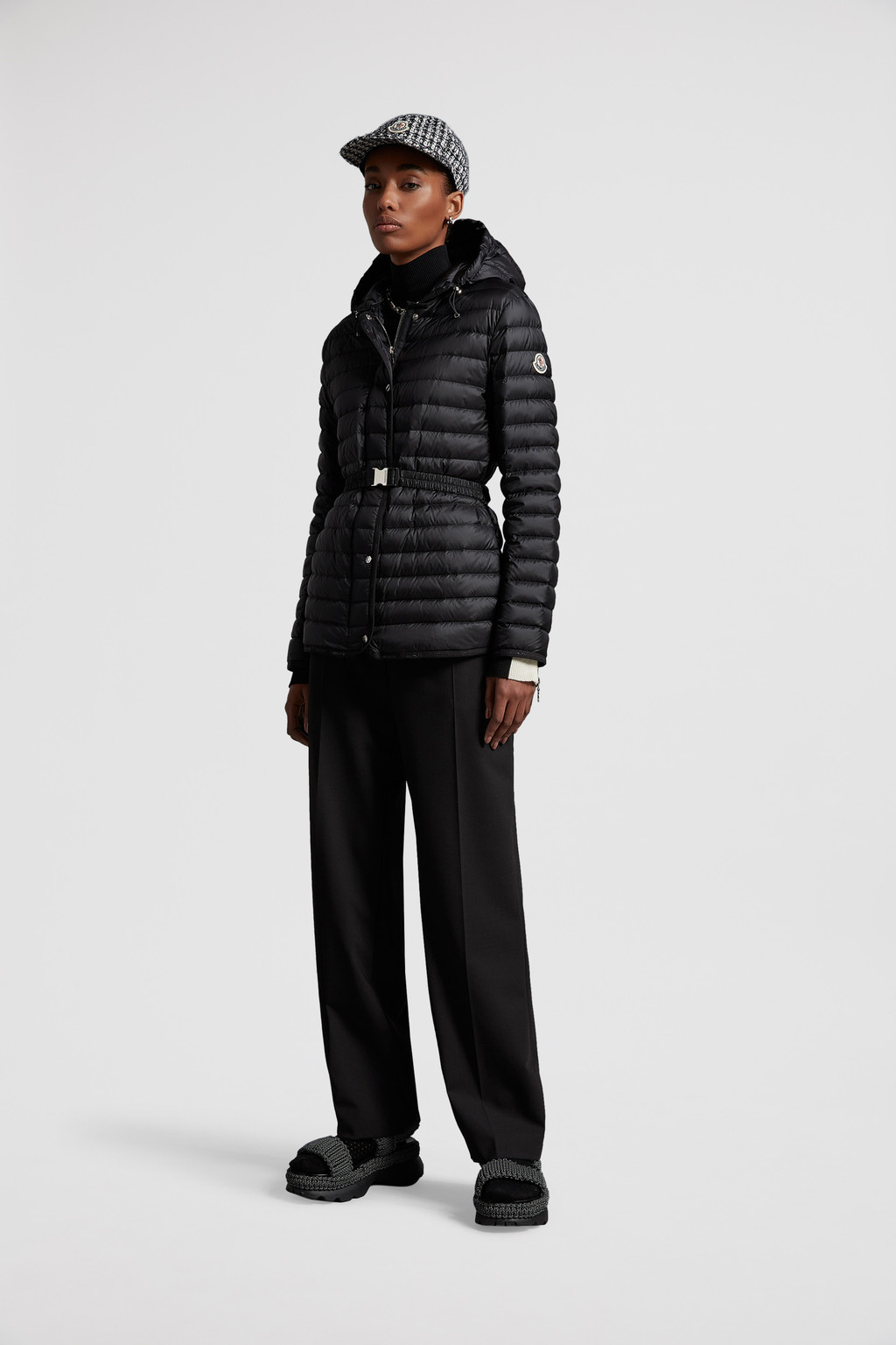 Manteau moncler femme sale