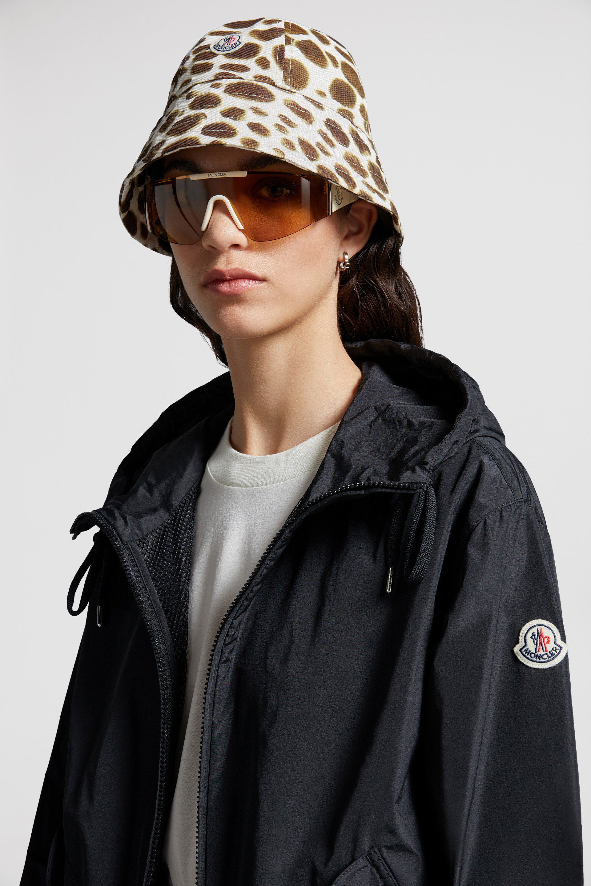 Windbreakers Raincoats for Women Outerwear Moncler SG