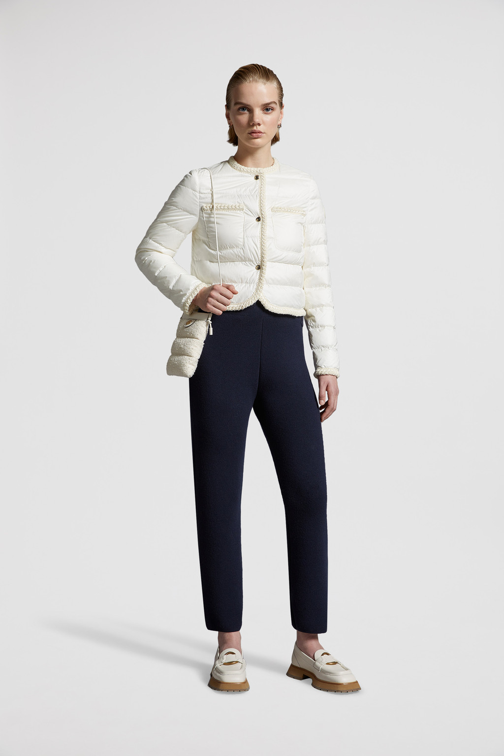 Doudoune courte outlet moncler femme