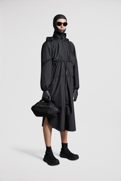 Black Licasto Rain Coat - Windbreakers & Raincoats for Women | Moncler US