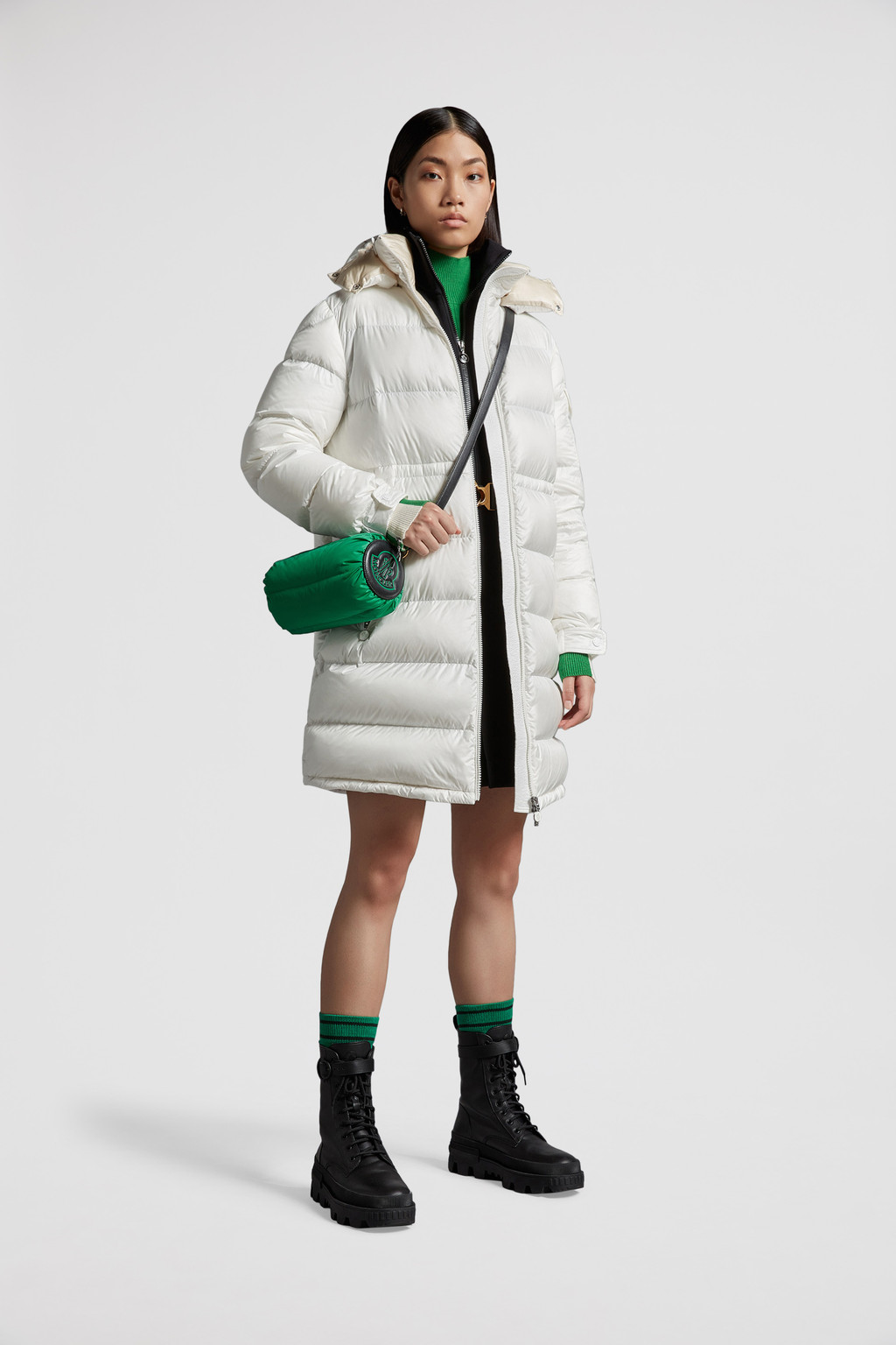 Moncler off outlet white coat