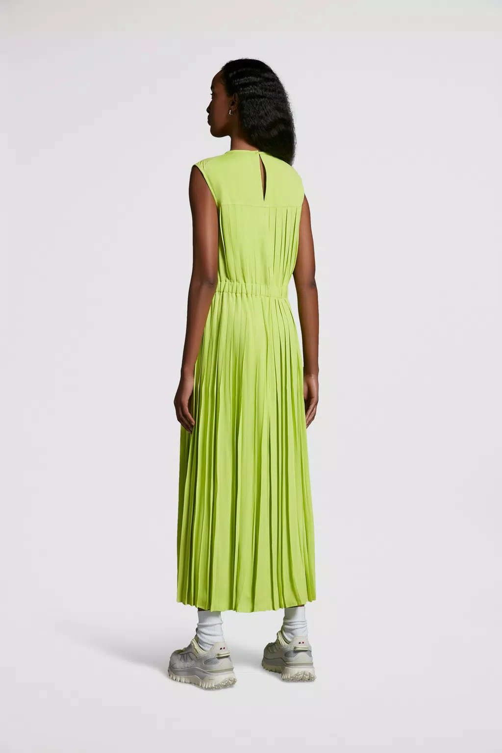 IKKS ROBE EN CREPE DE CHINE T.34/36 IKKS ROBE EN CREPE DE CHINE T.34/36
