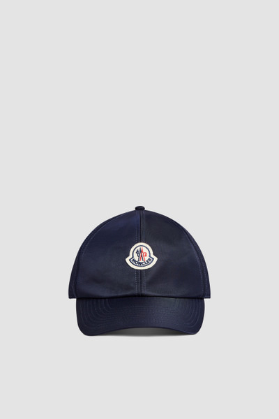 Moncler hot sale trucker hat