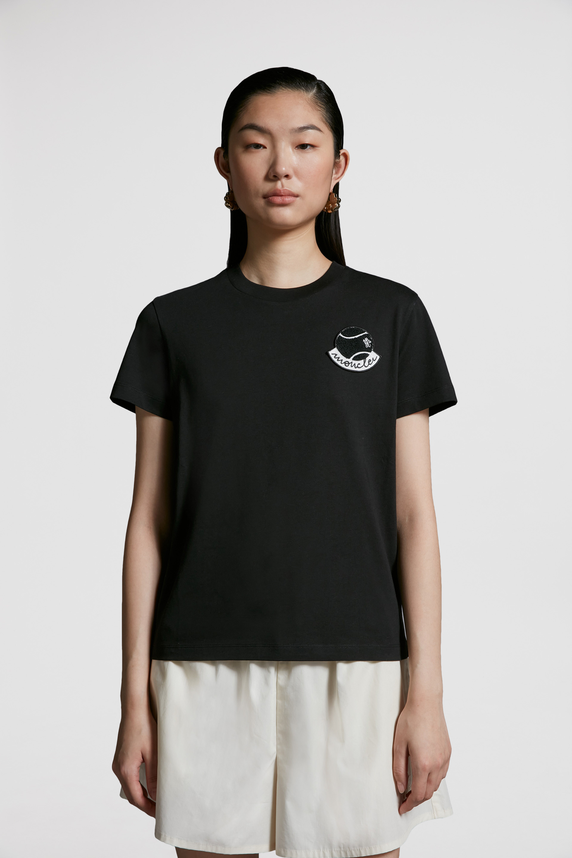 黑色女士网球标识贴片T恤- 上衣&T恤for 女装| Moncler HK