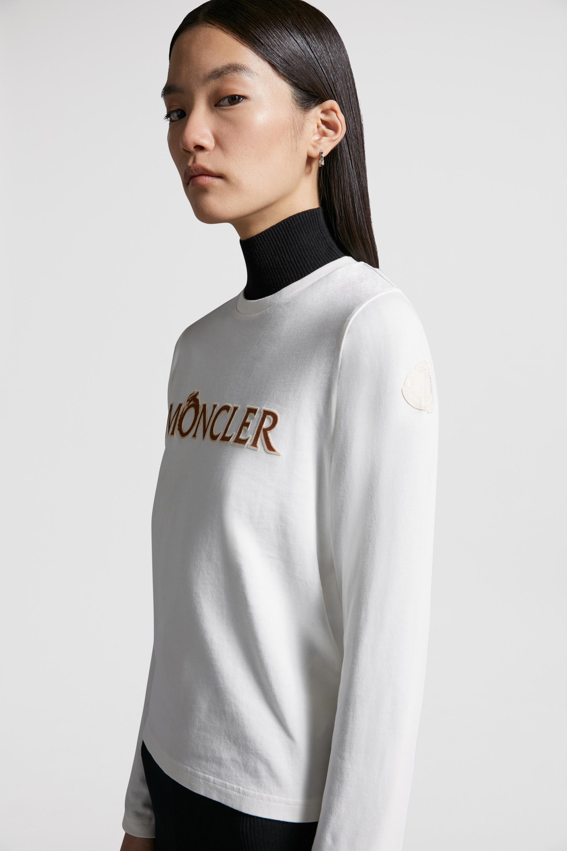 MONCLER モンクレール 22SS 2022SS Logo Long Sleeve 長袖 Tシャツ ロゴ 公式 プリント H10918D00014  サイズM