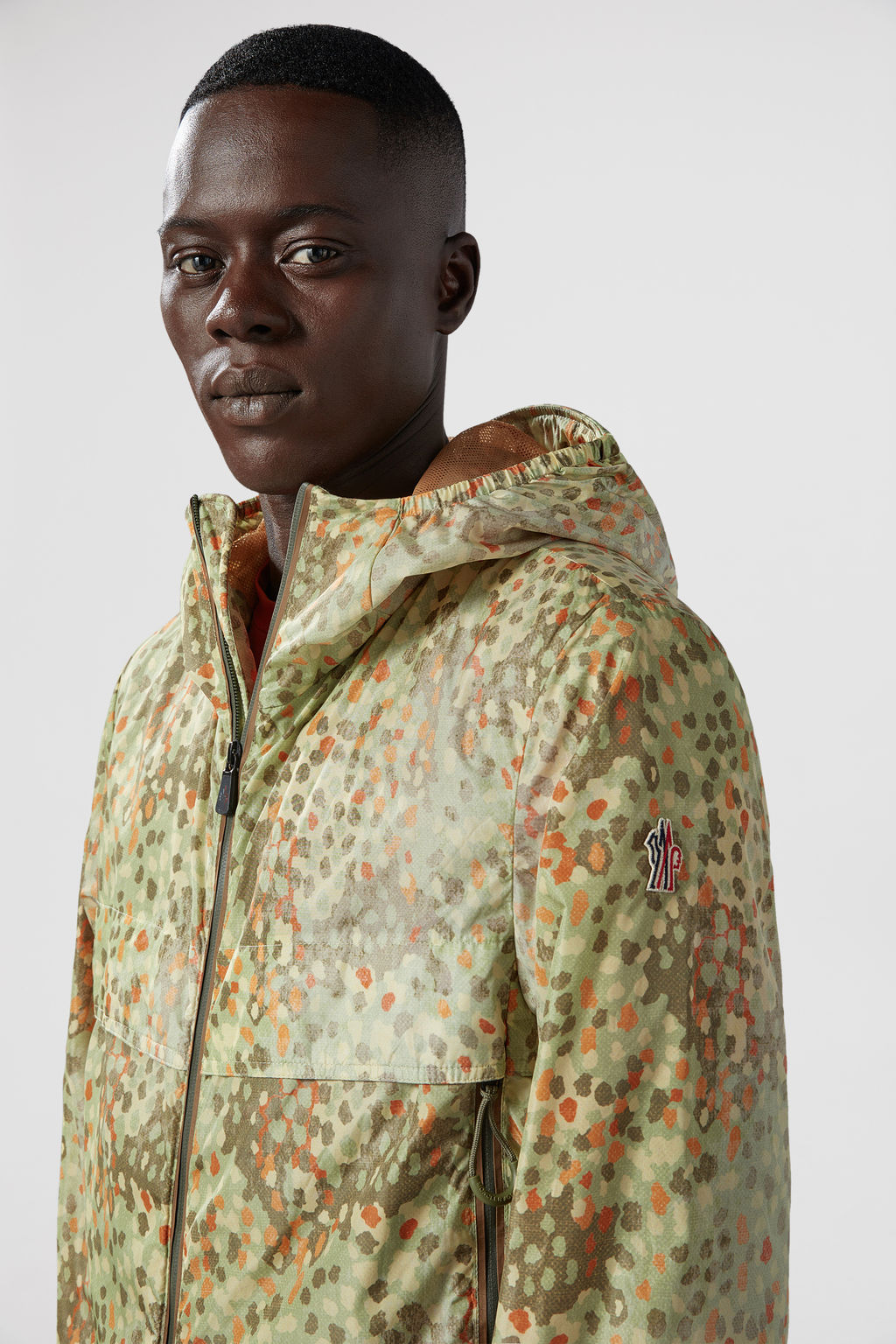 Chaqueta ARCTERYX Alpha Jacket LT Gen 2.1 MultiCam | 📦 Envío Rápido