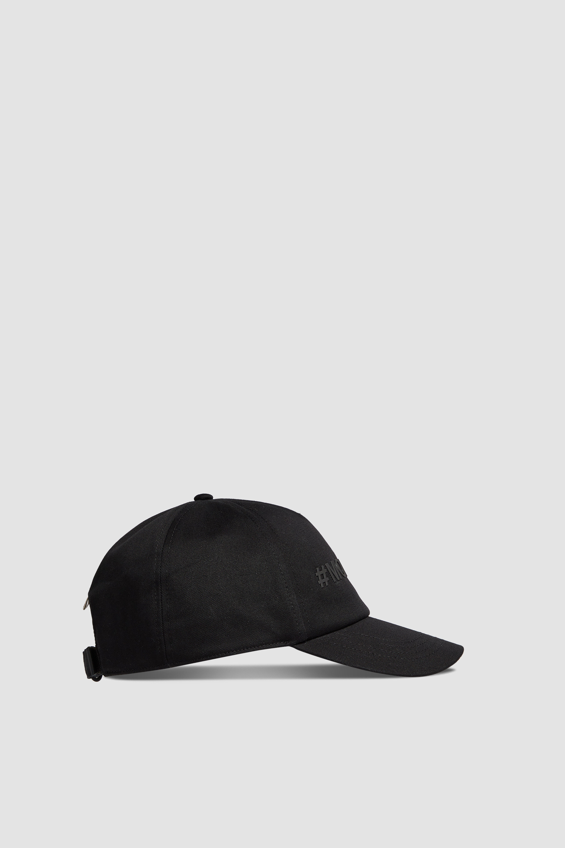 Black and discount white moncler hat