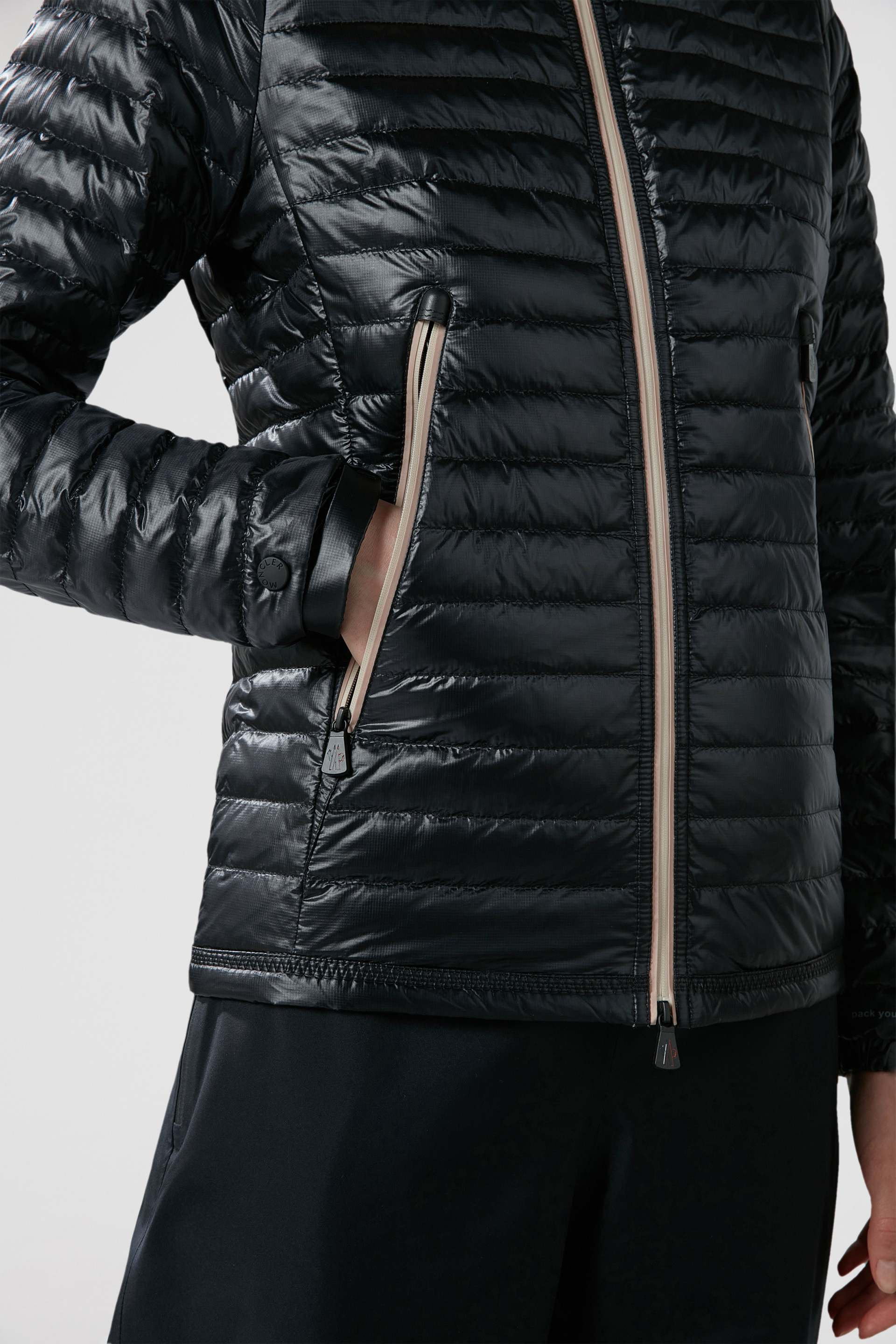 Black Pontaix Short Down Jacket - Short Down Jackets for Women 