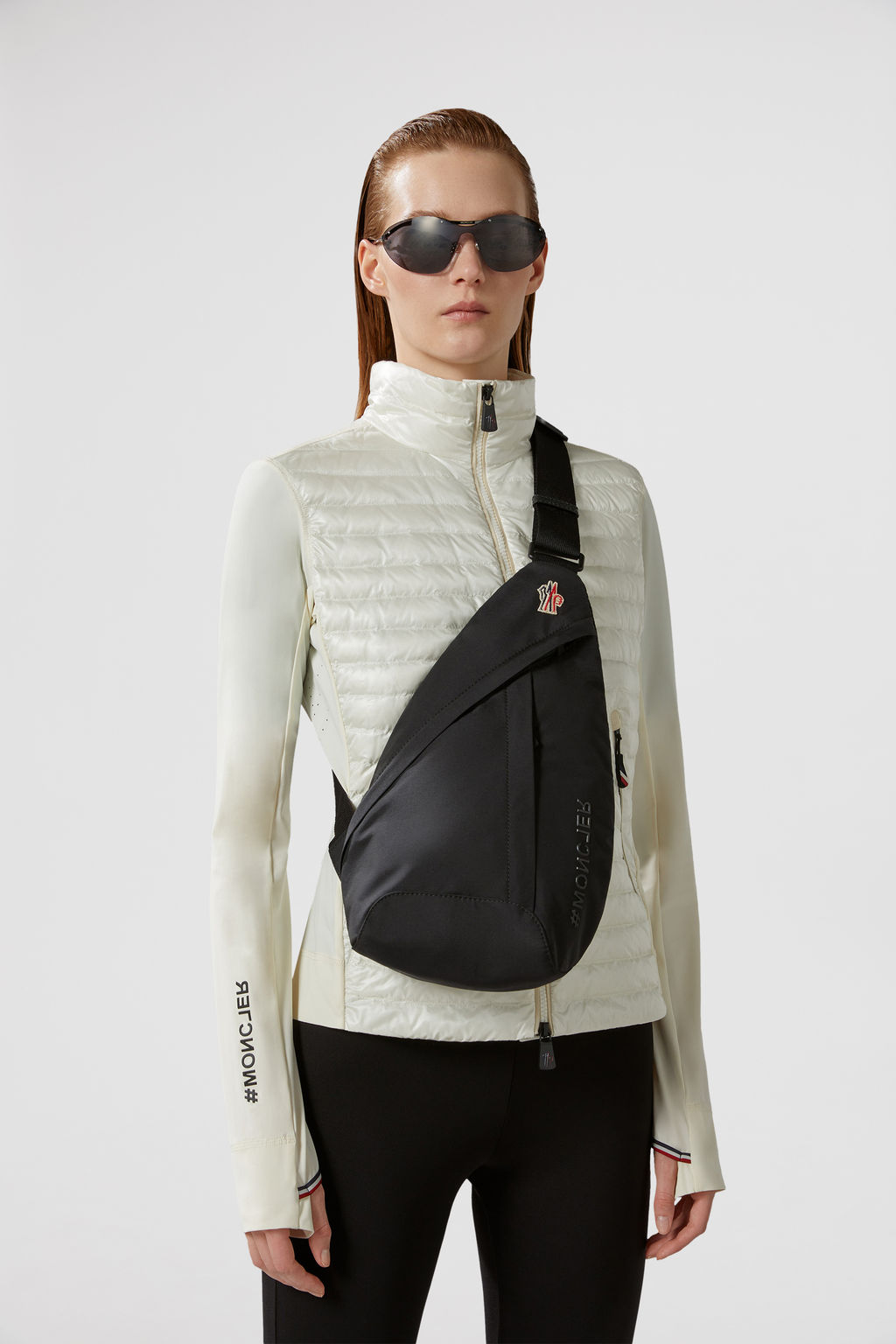 Moncler Felpa In Cotone G29518M76810F Con Stampa