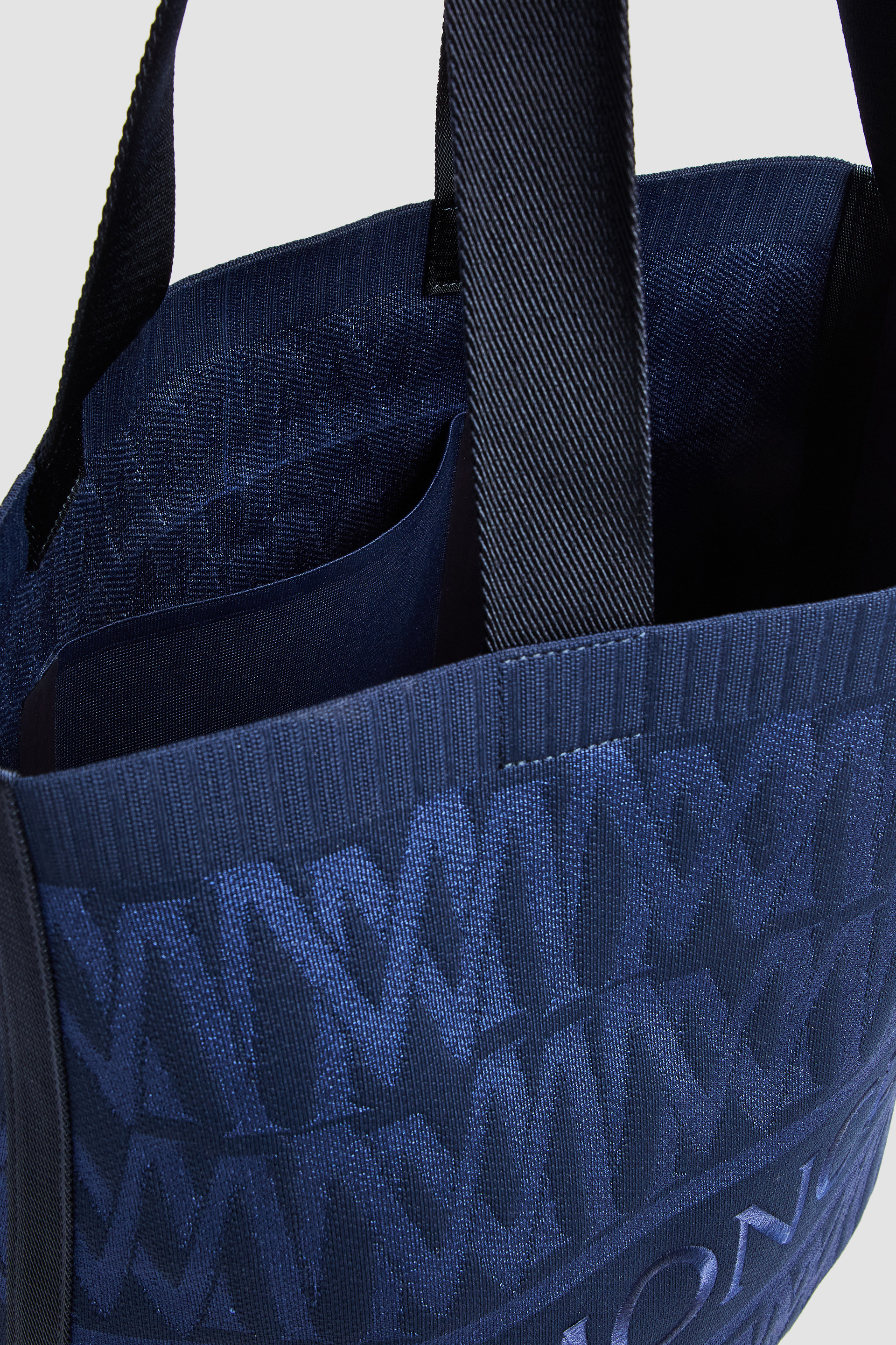 Moncler store powder tote