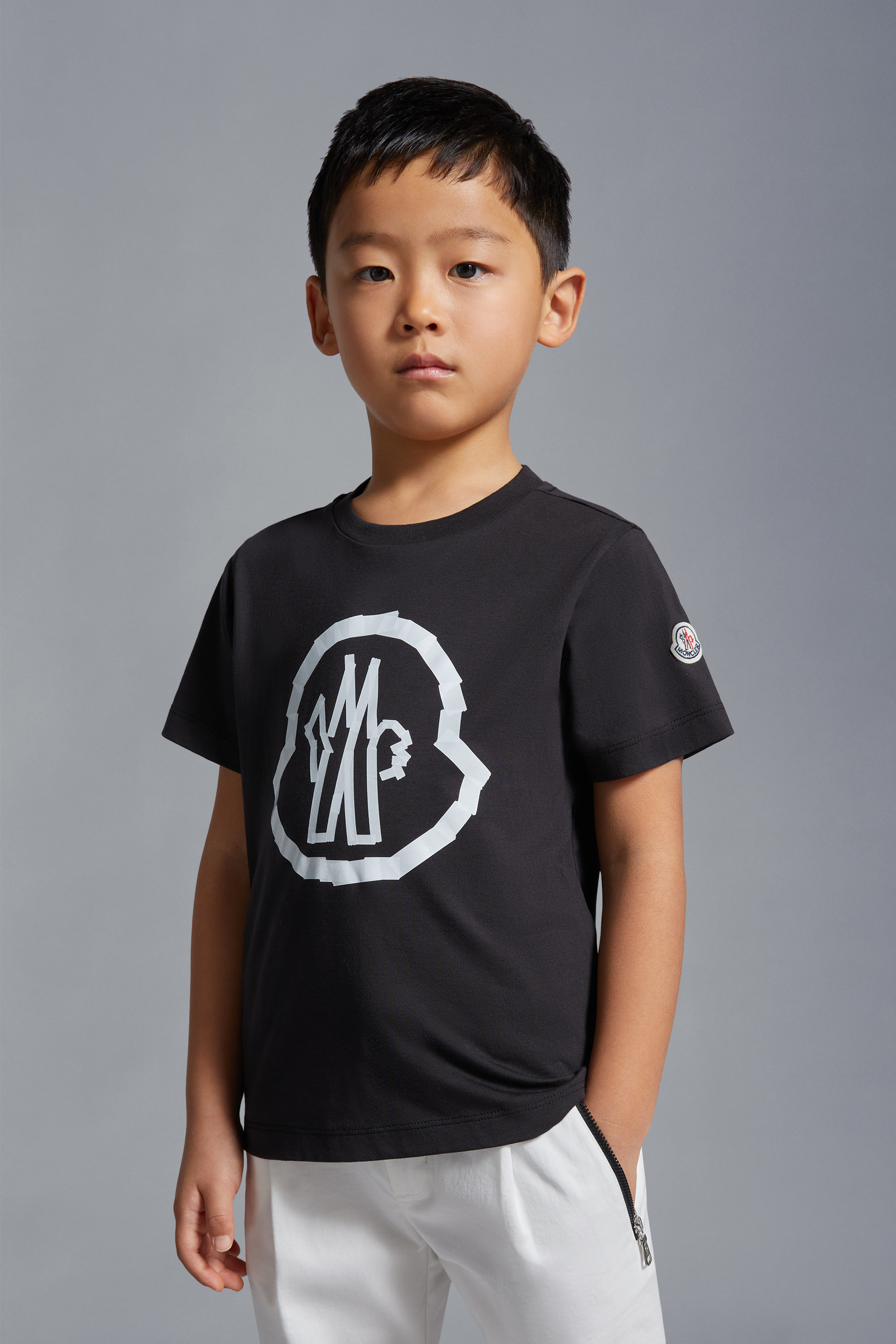 Childrens moncler on sale t shirt