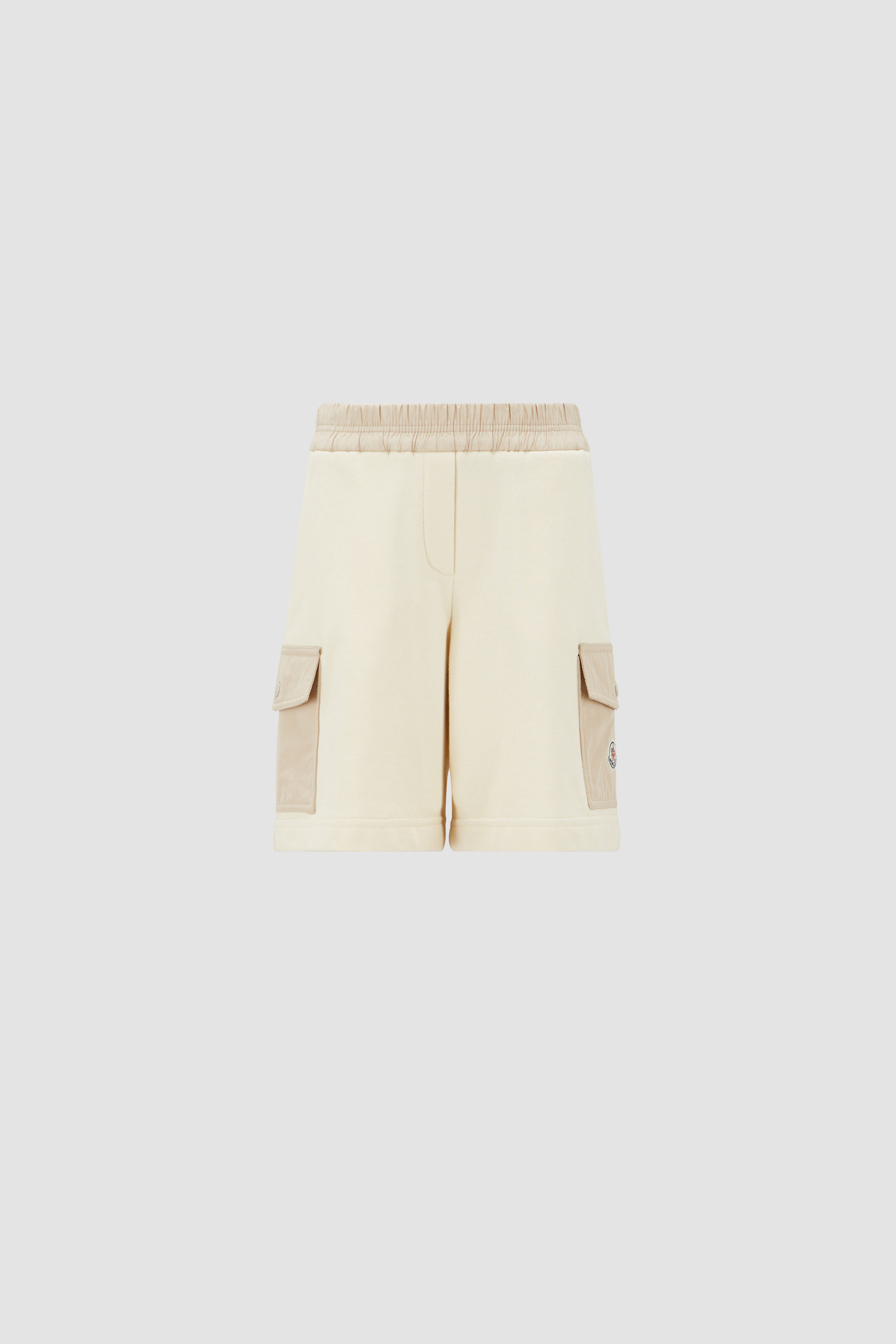 ベージュ & ホワイト ショートパンツ : パンツ & トラックスーツ  