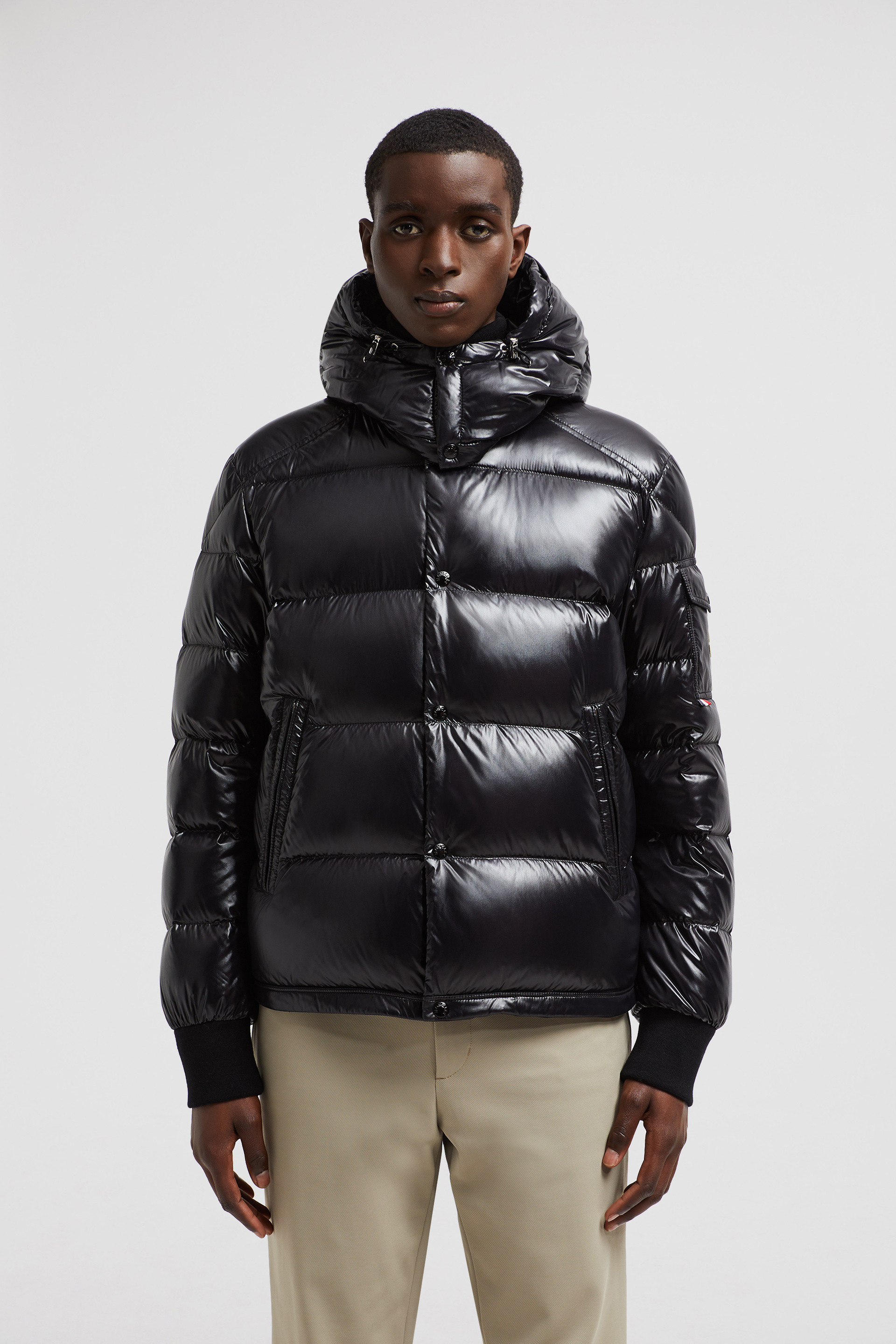 Black Maljasset Hooded Short Down Jacket Short Down Jackets for Men Moncler SG