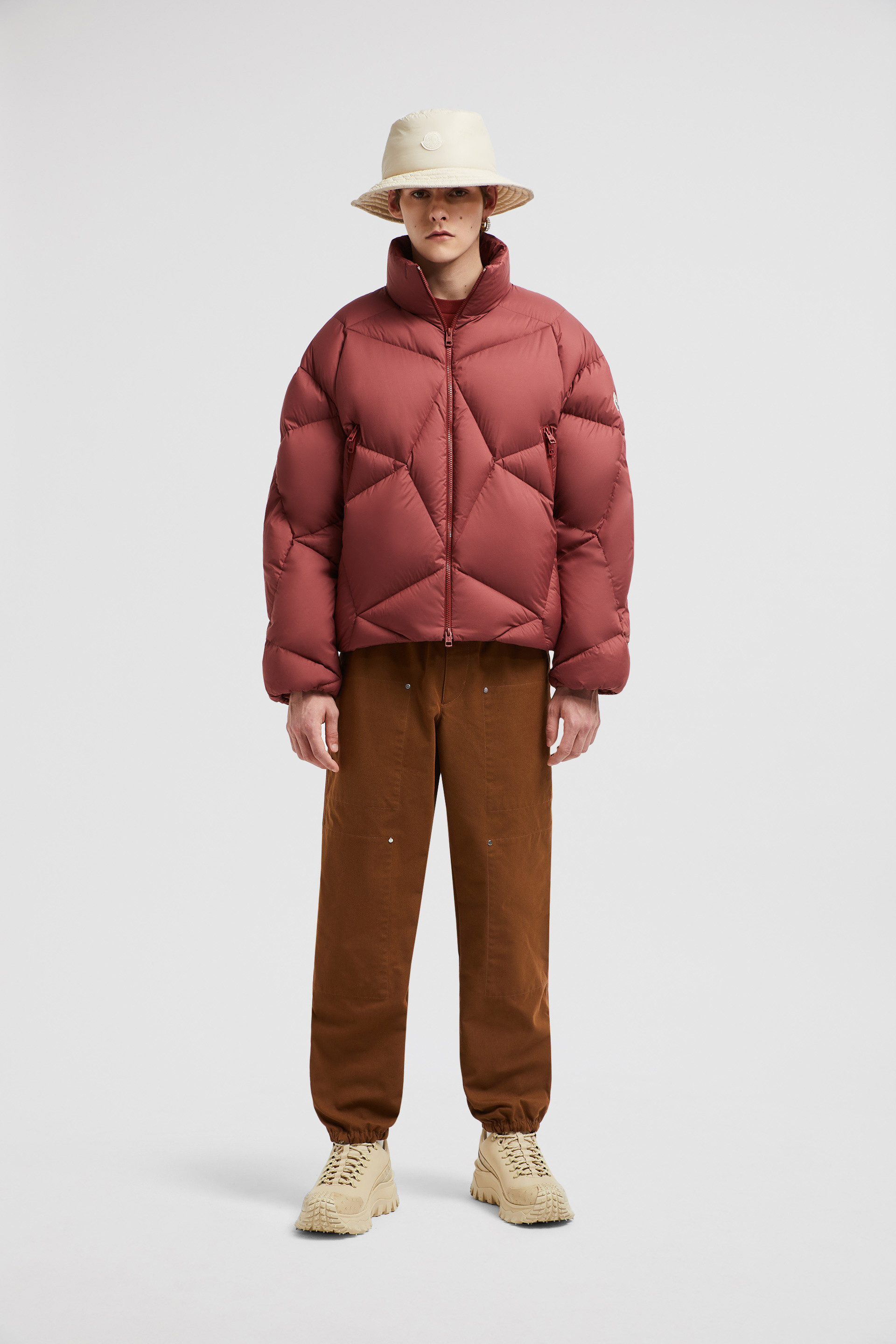 Vardar Graphic-Quilted Short Down Jacket ★関税込 Red Brown Vardar Graphic-Quilted Short Down Jacket - Short