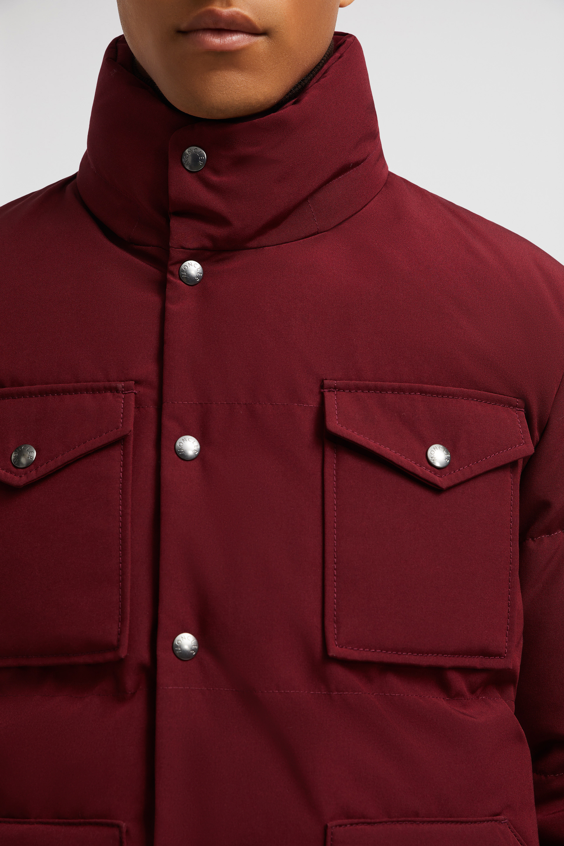 Product image for Fornas Hooded Short Down Jacket