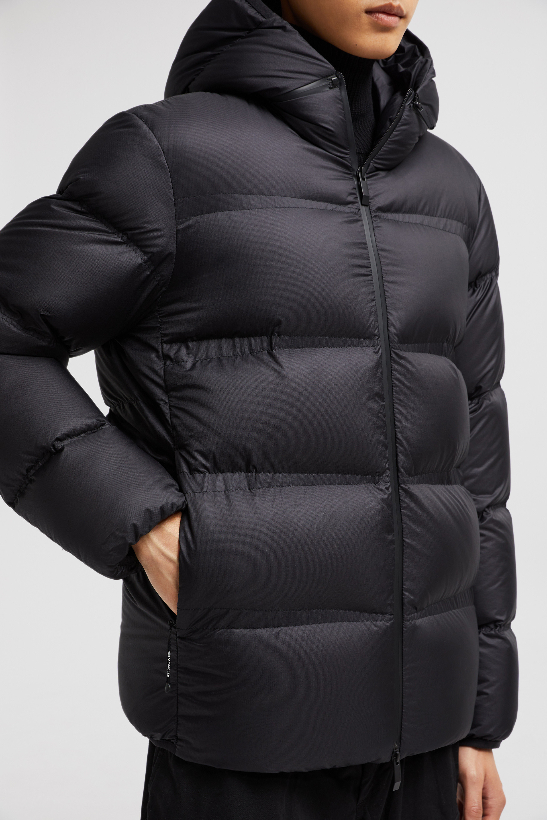 Moncler matte black on sale