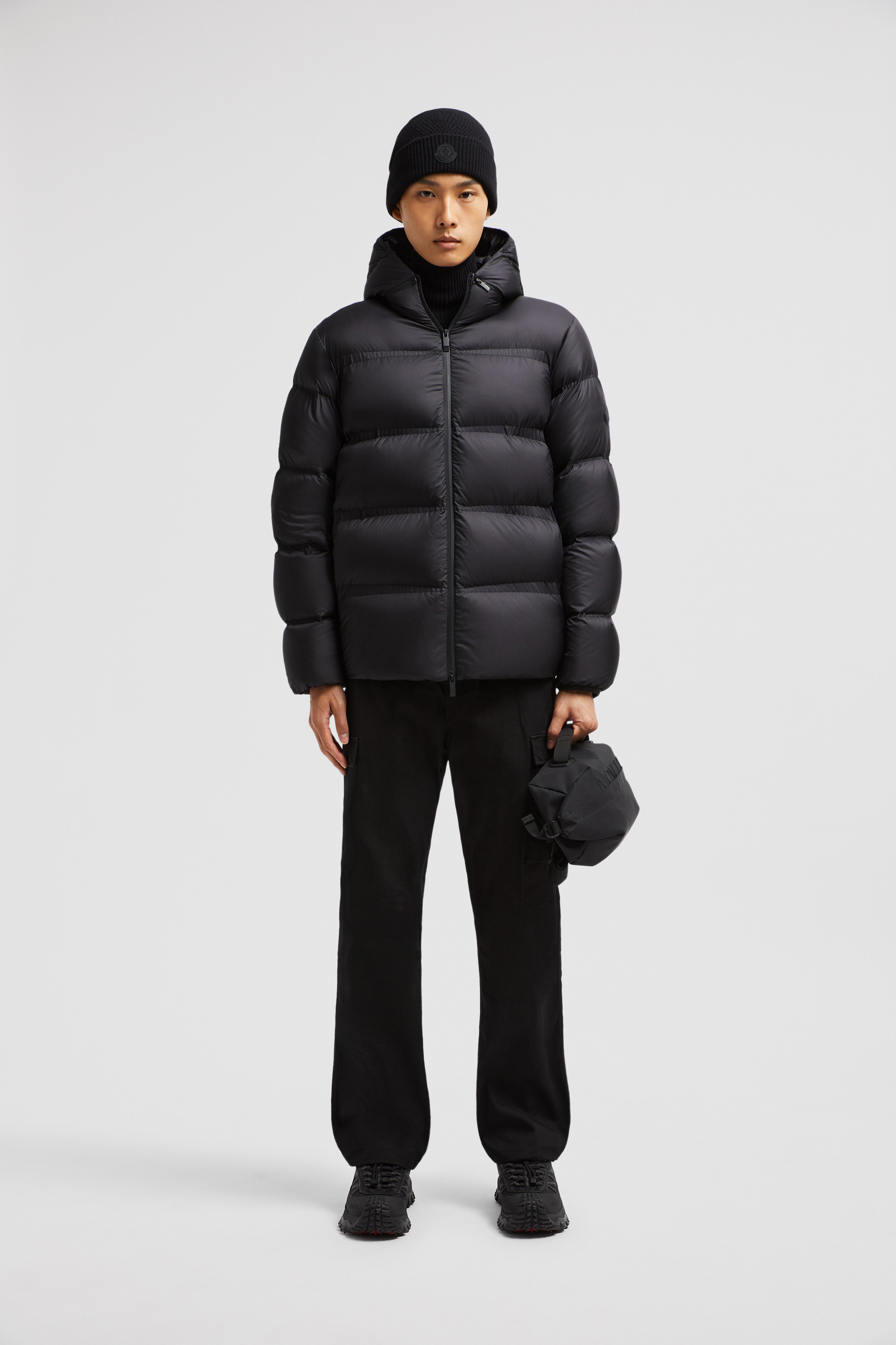 Moncler black winter jacket online