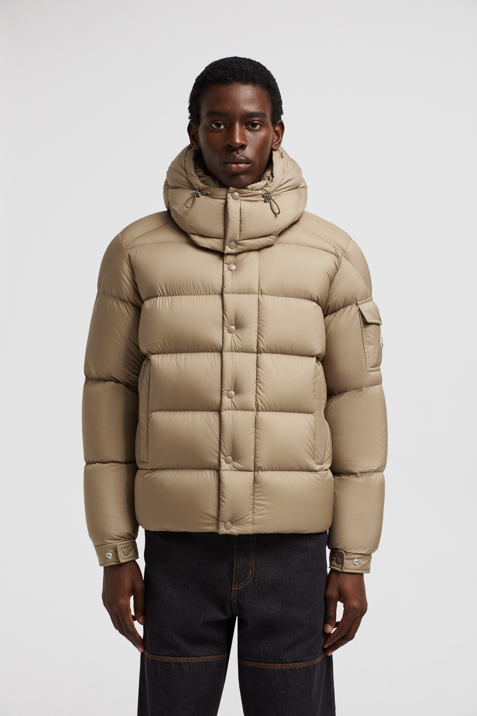 Short Down Jackets for Men Outerwear Moncler KR