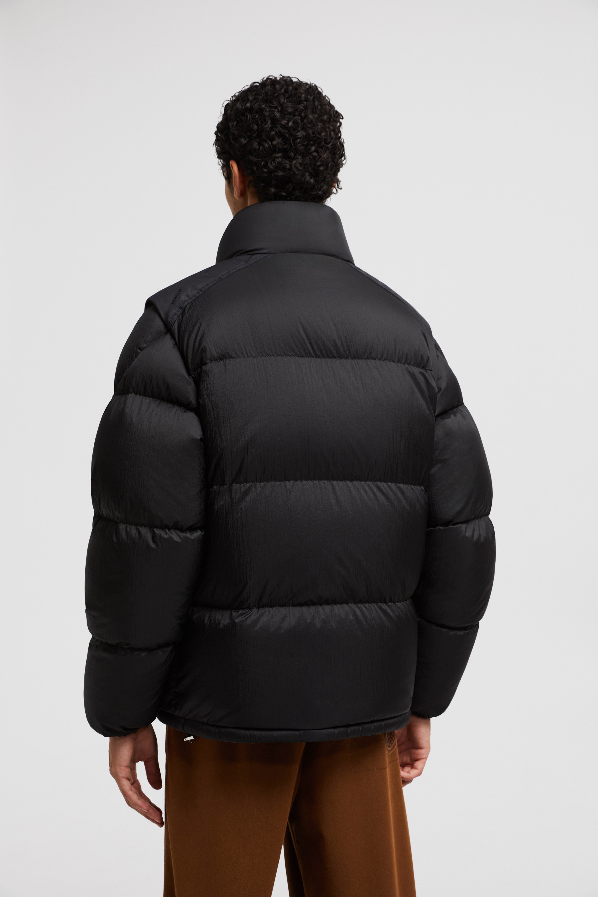 Short Down Jackets for Men - Outerwear | Moncler JP