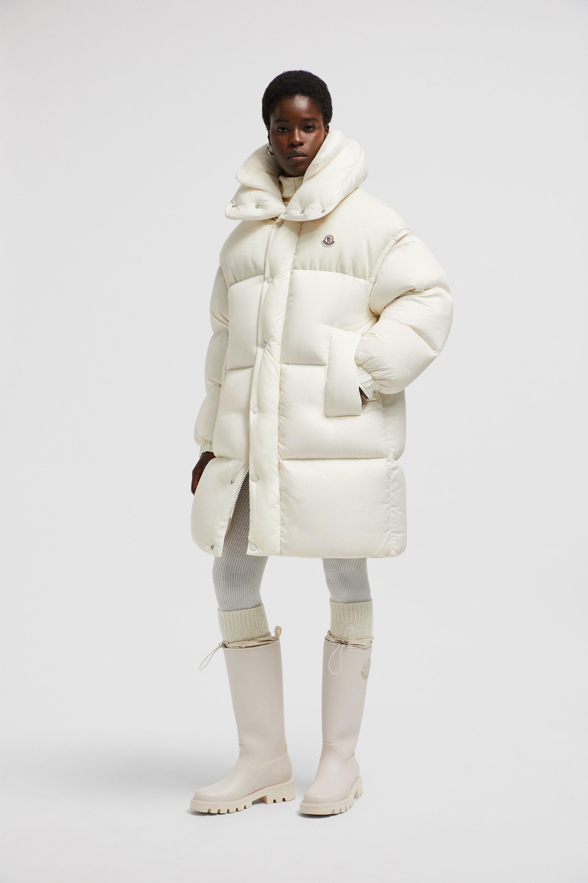 White Moncler Verone Long Down Jacket Long Down Jackets for Women Moncler SE