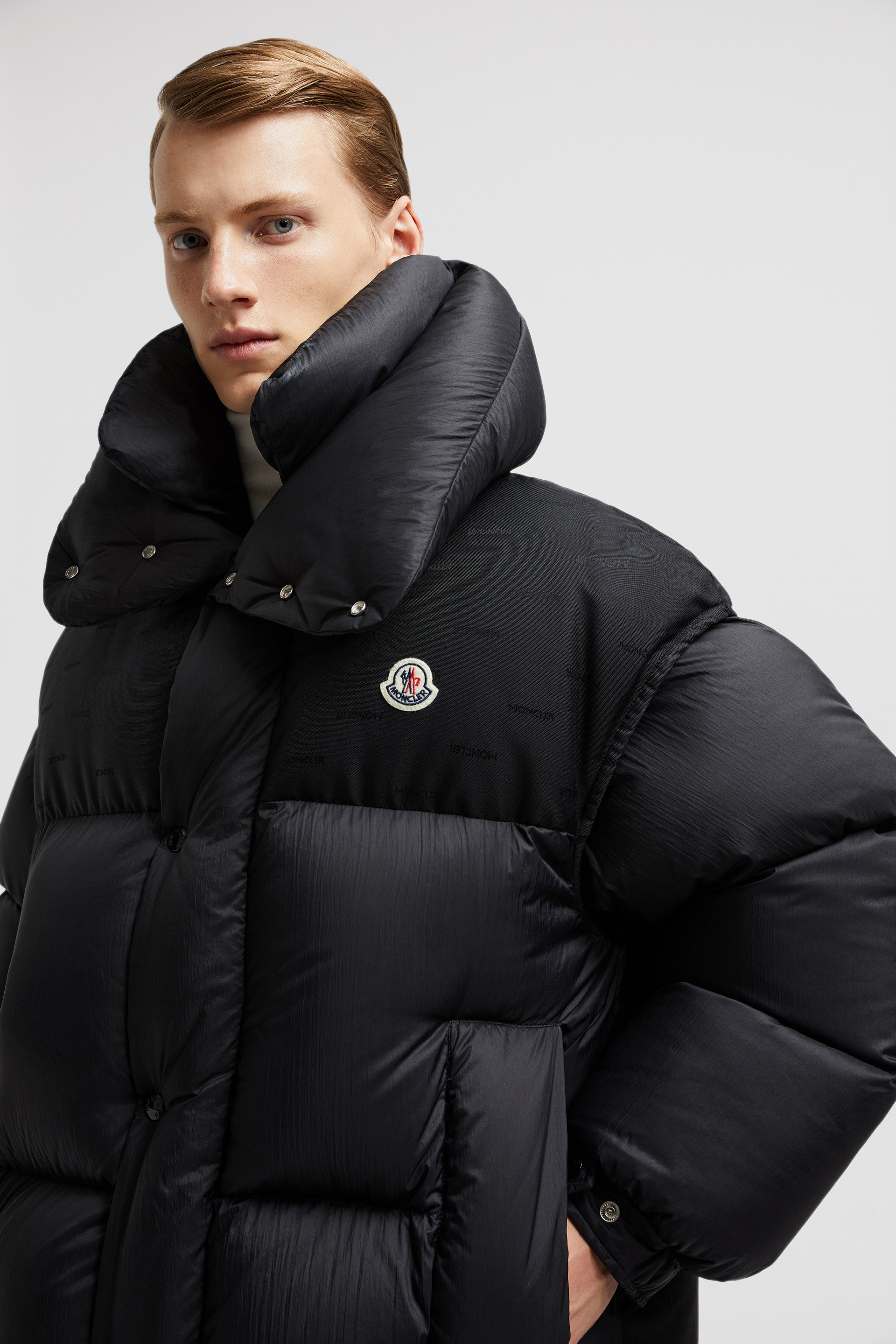 Black fashion moncler lightweight jacket