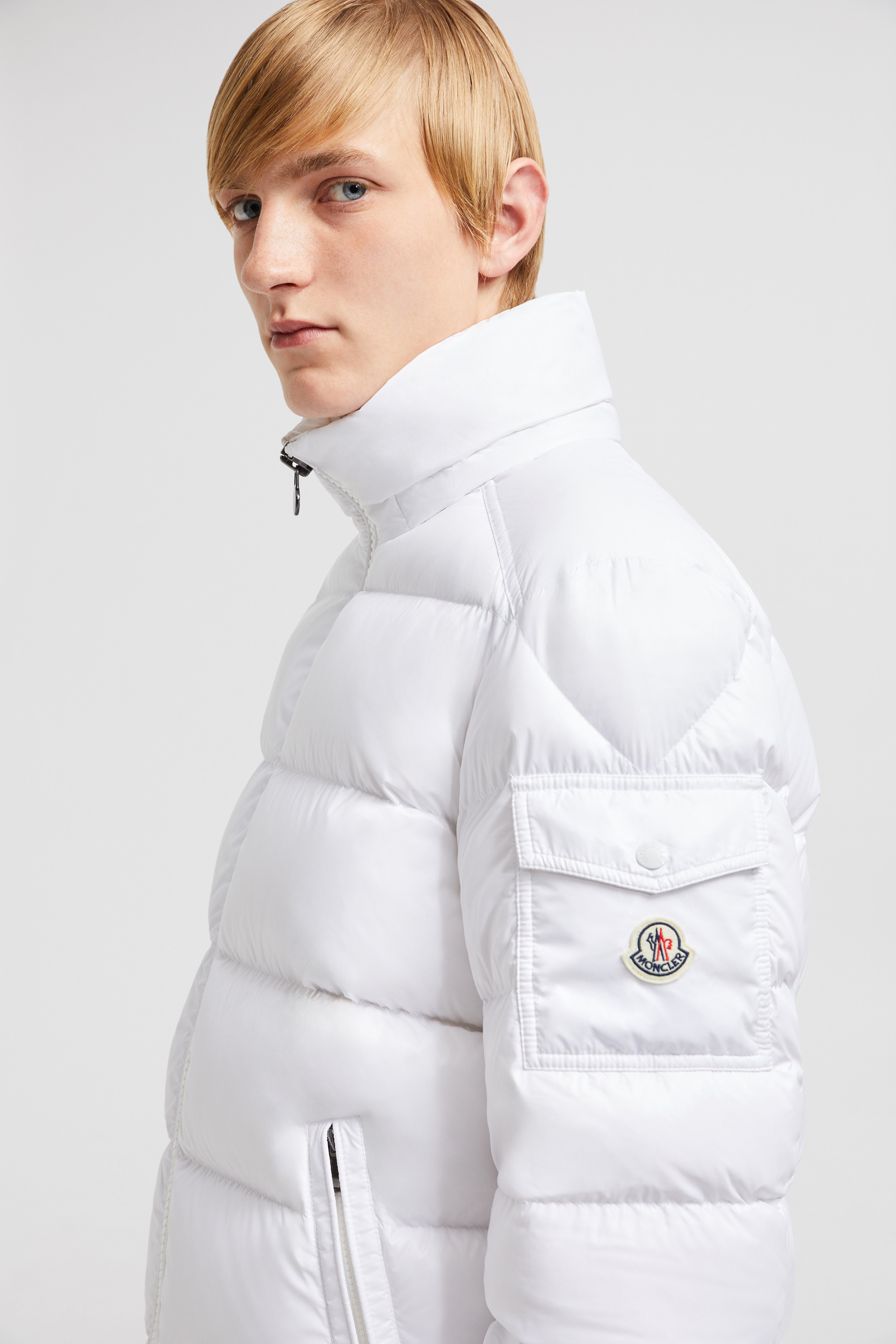 Veste moncler blanche homme sale