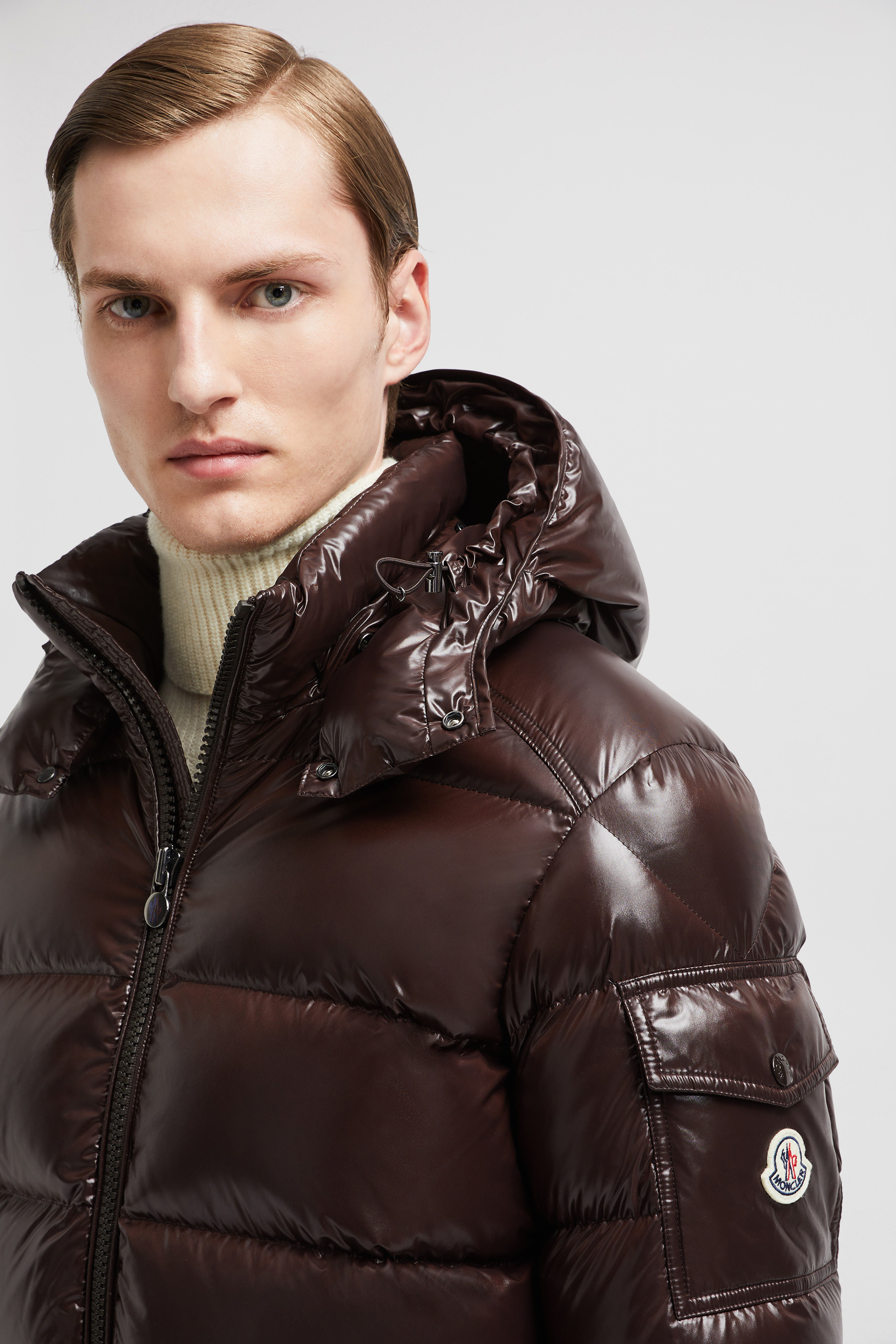 Doudoune courte a capuche Moncler Maya Marron Fonce Doudounes courtes Homme Moncler FR