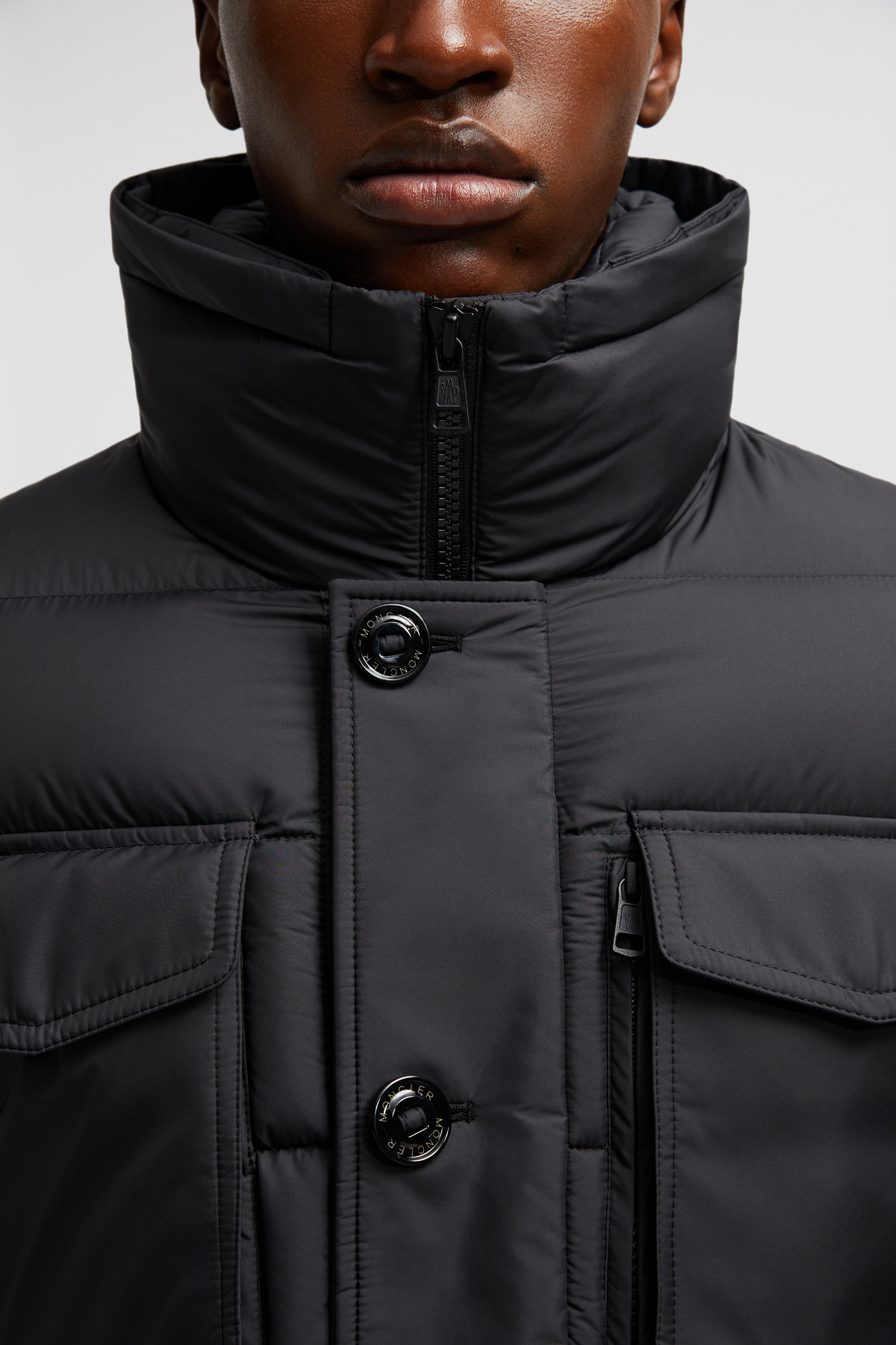 Black Chevreuse Hooded Short Down Jacket - Short Down Black Chevreuse Hooded Short Down Jacket - Short Down