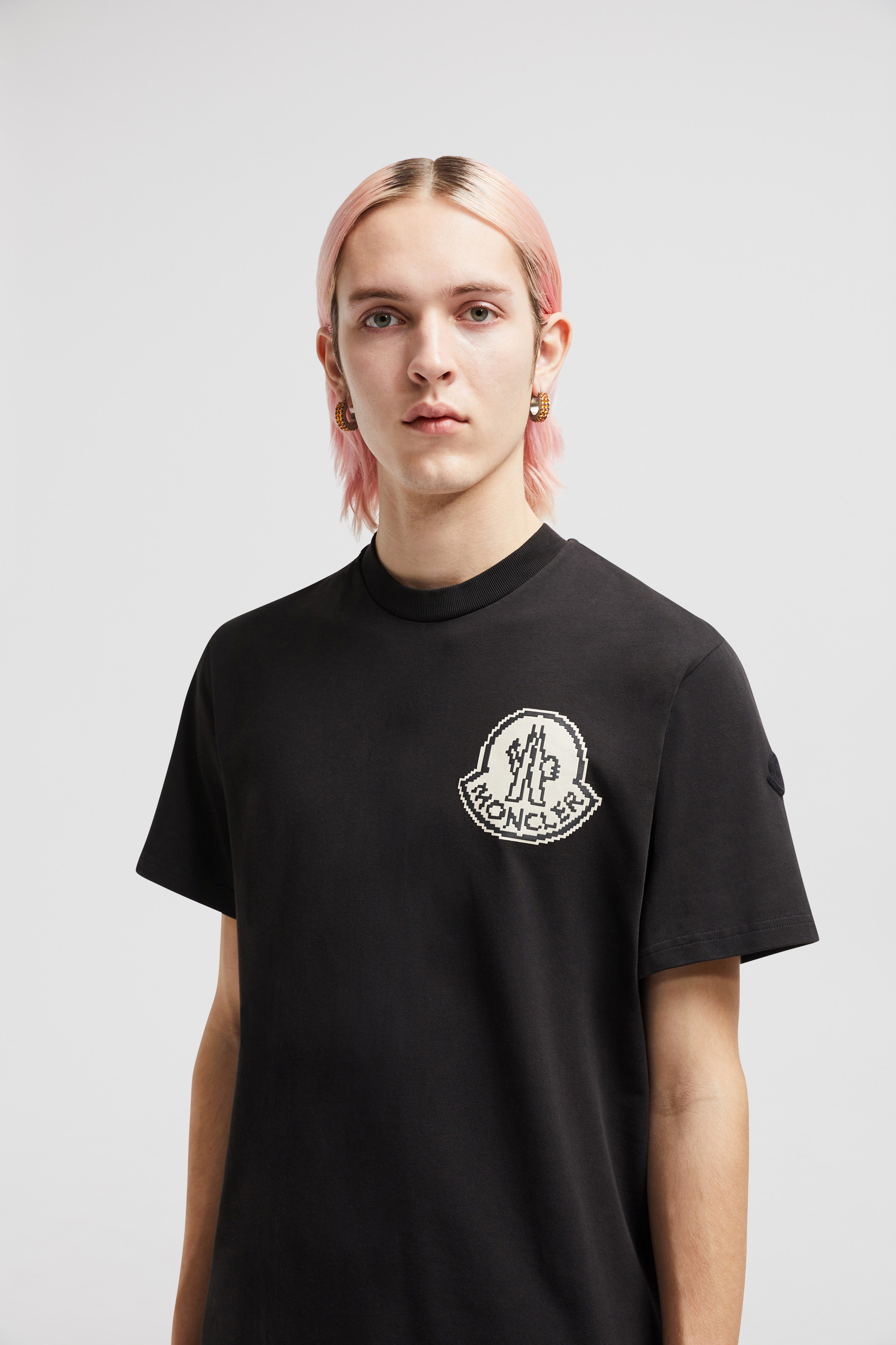 Black Pixed Logo Cotton T Shirt Polos T shirts for Men Moncler SG