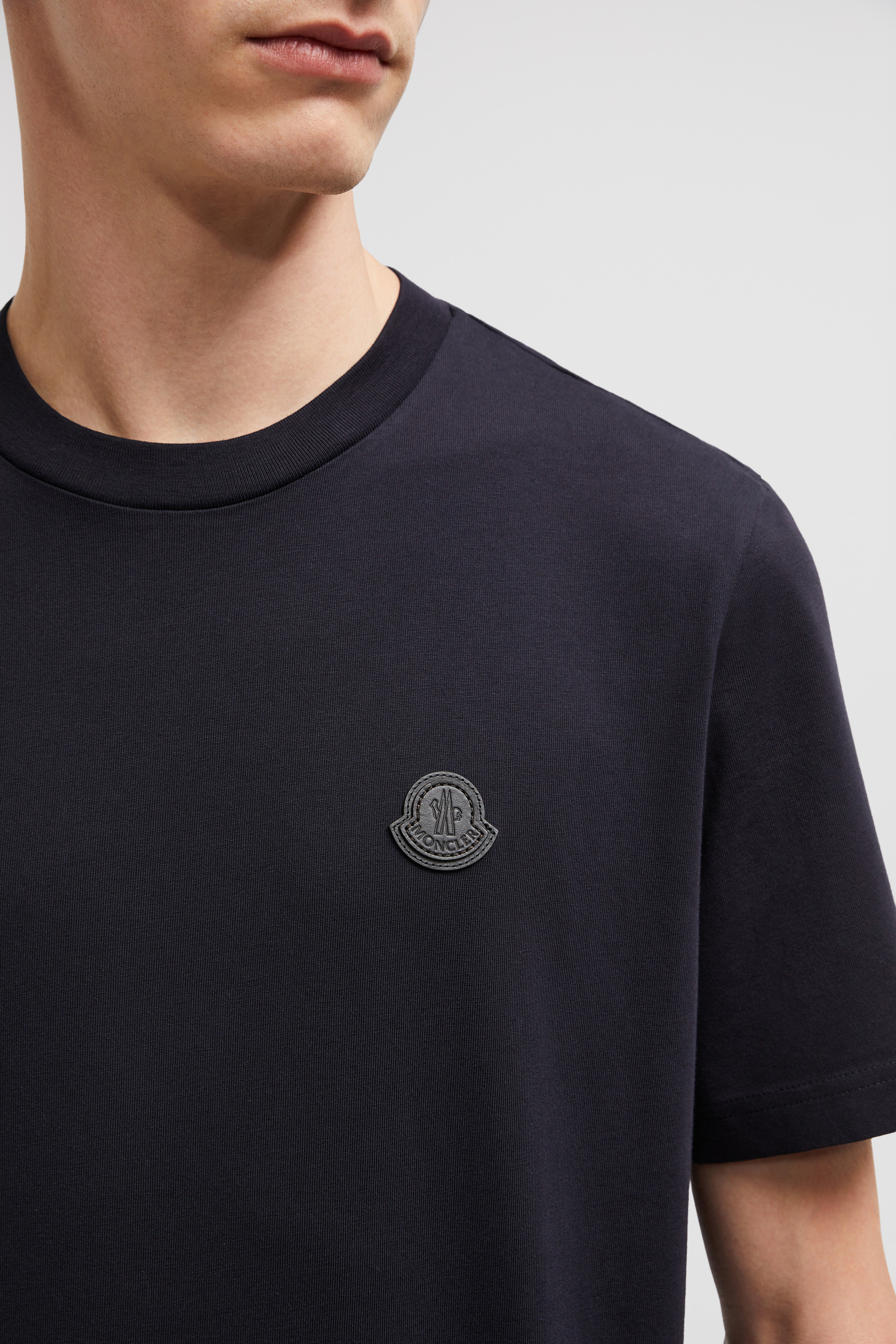 Moncler badge t shirt best sale