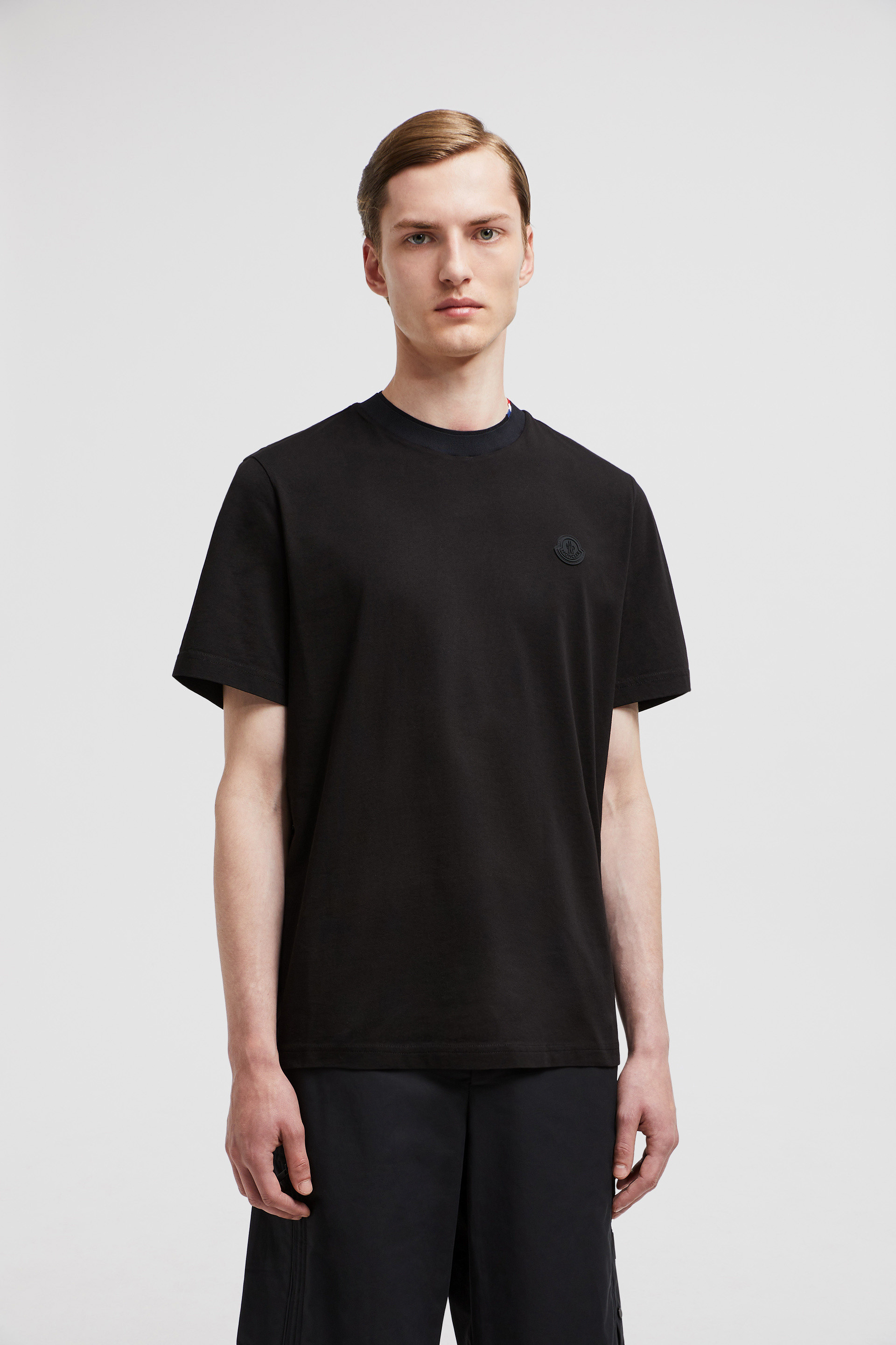 Black moncler t shirt hotsell