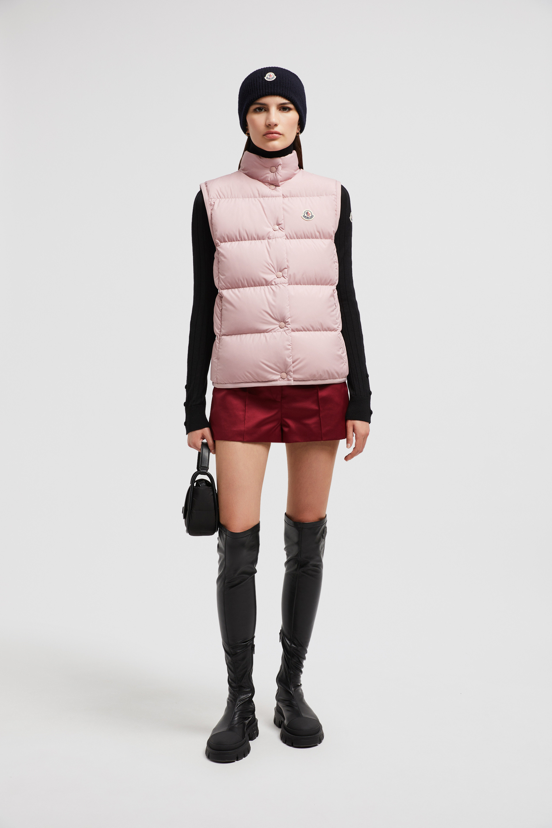 Pink moncler body warmer online