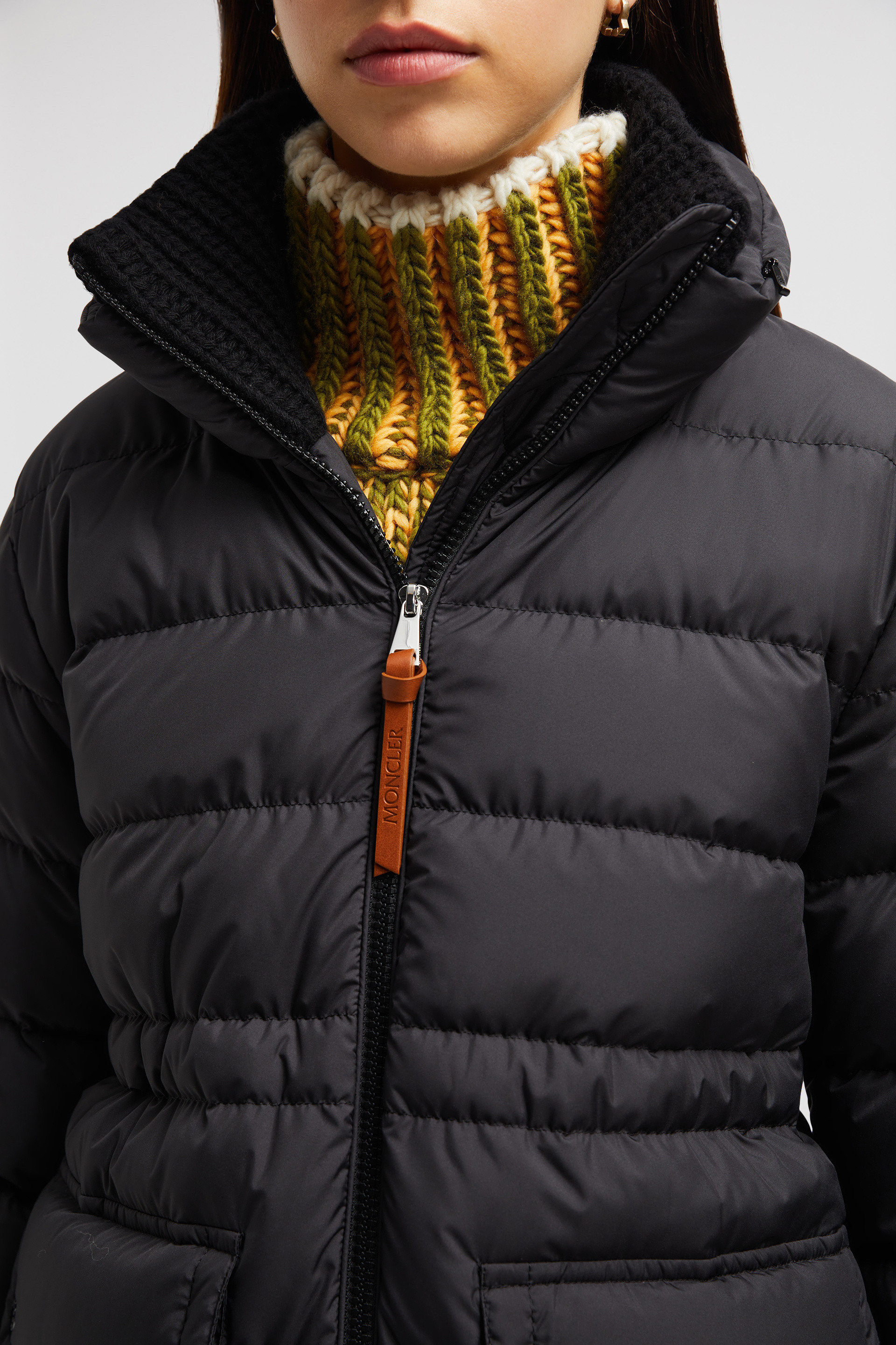 Black Baux Hooded Short Down Jacket - Short Down Jackets for