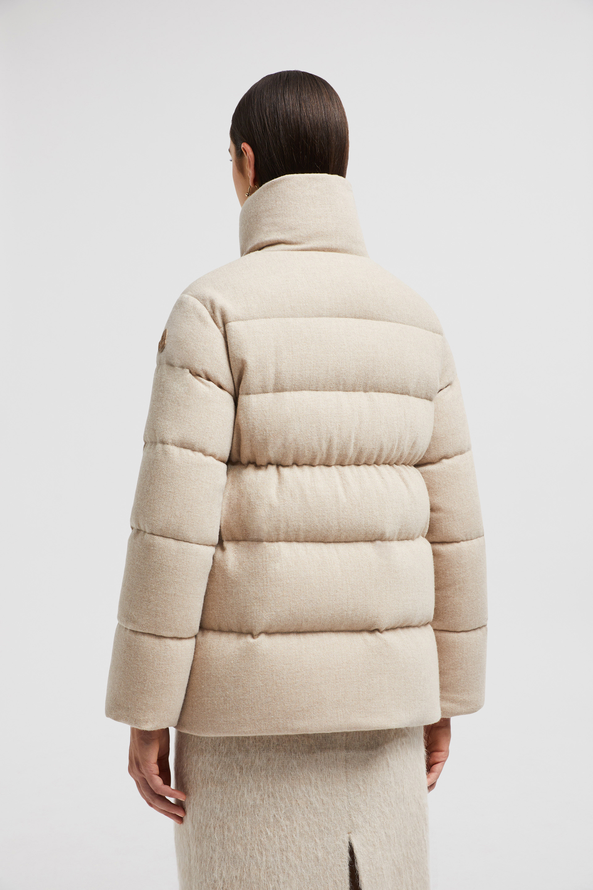 MONCLER | Bonaguil Wool & Cashmere Down Jacket 関税込 MONCLER | Bonaguil Wool & Cashmere Down Jacket 関税込