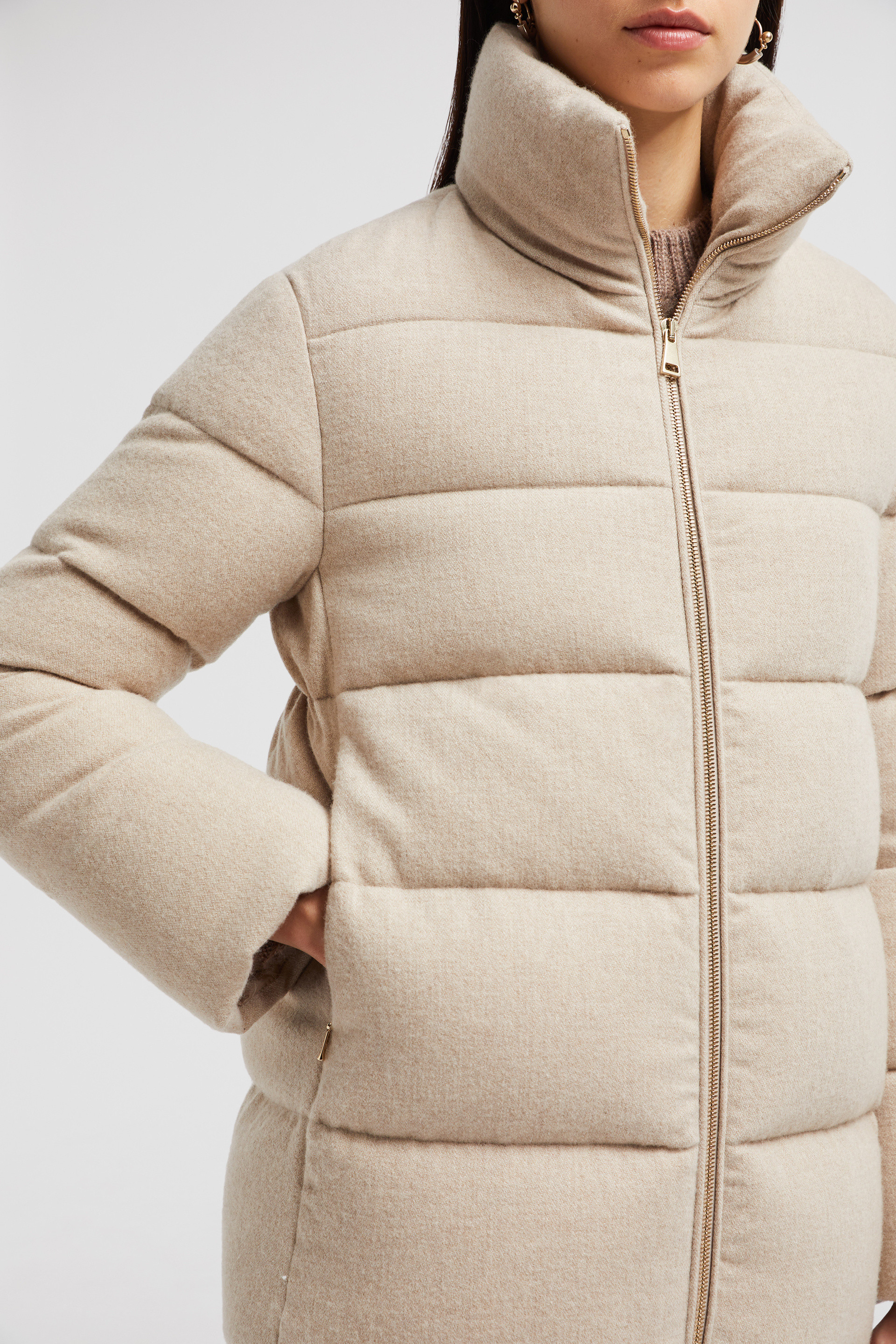 ★【MONCLER】Piumino corto Bonaguil★ダウンジャケット Beige Bonaguil Wool & Cashmere Short Down Jacket - Short