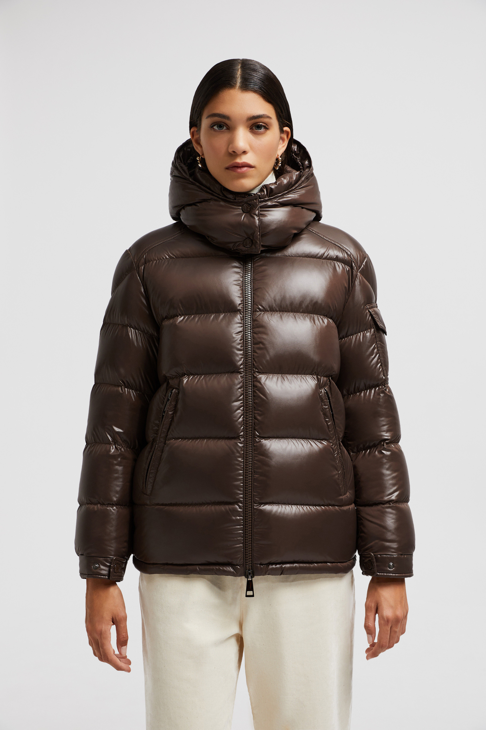 Moncler puffer jacket womens online