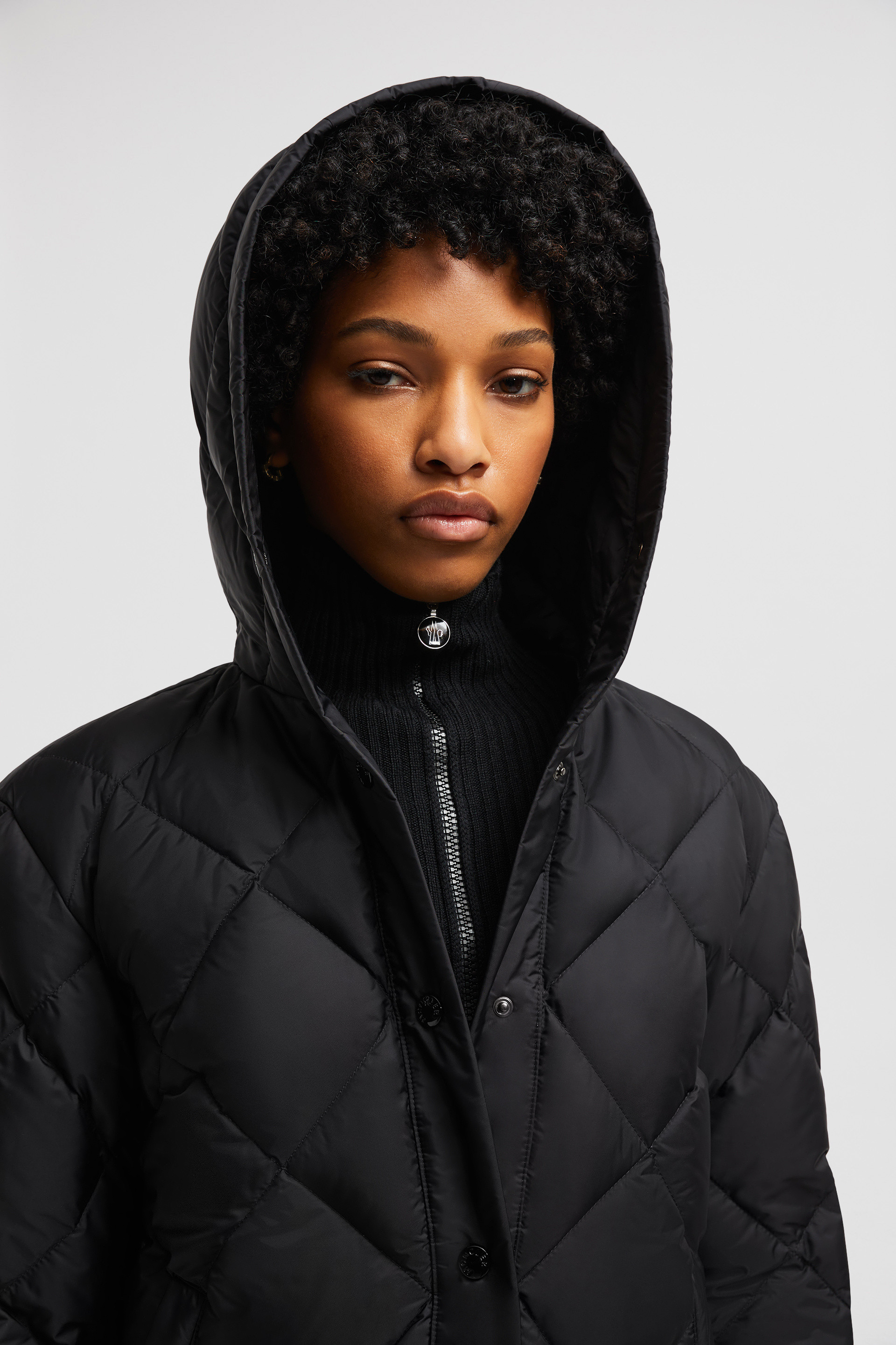 Black Arvouin Short Down Jacket - Short Down Jackets for Women 