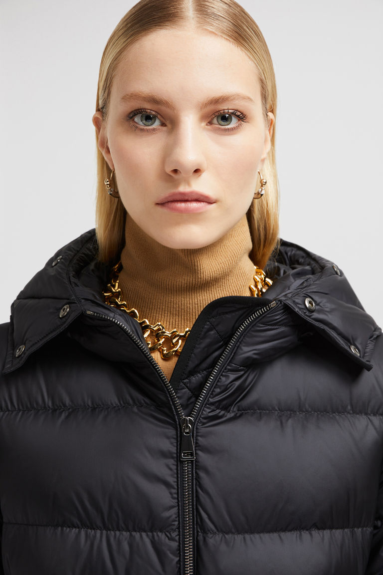 몽클레어 보에딕 Boedic 롱 다운 재킷 J20931C00022595FE999