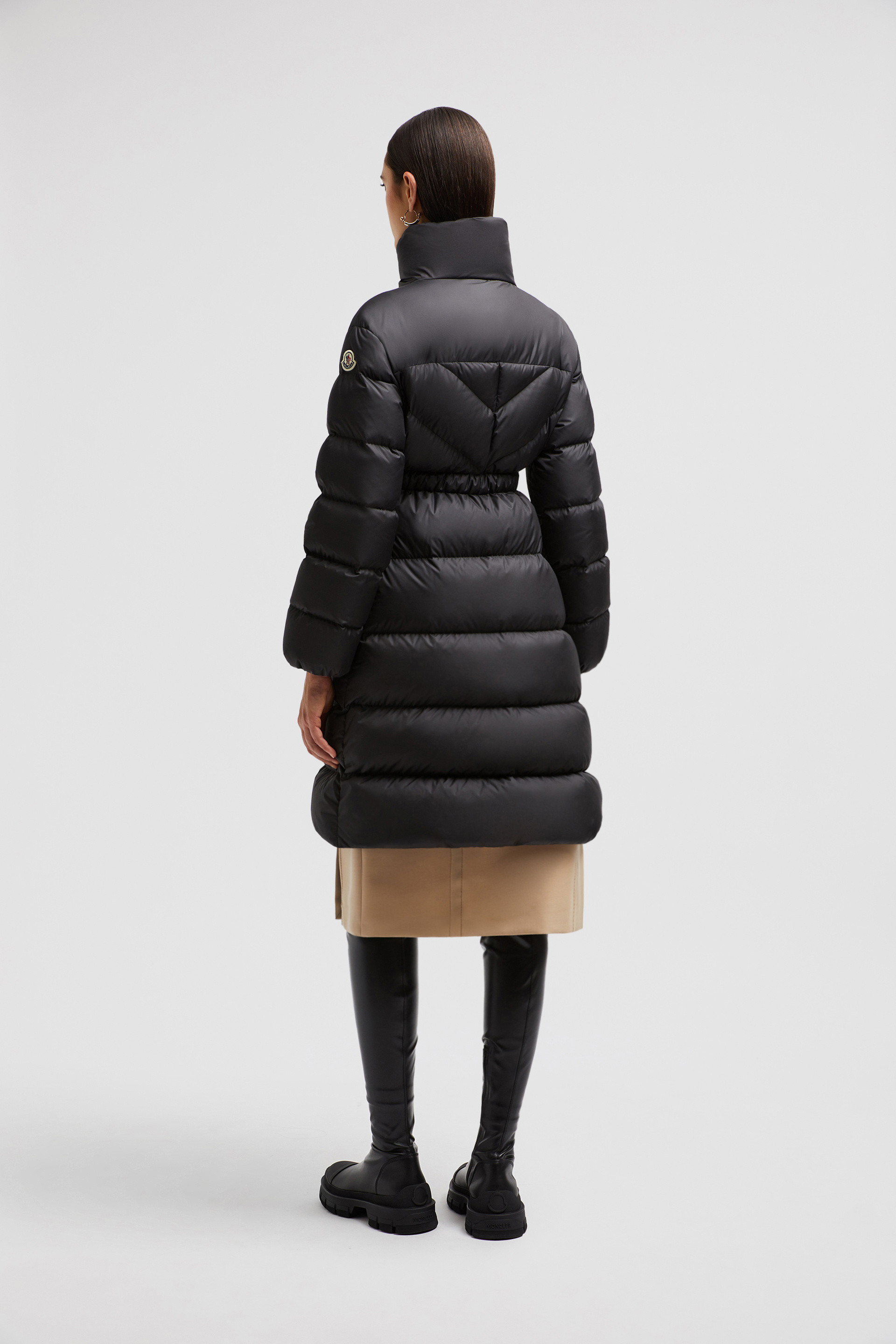 Moncler womens long puffer coat online