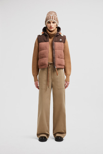 MONCLER ベージュ ショートパンツ メンズ｜パンツ＆ショートパンツ｜モンクレール公式