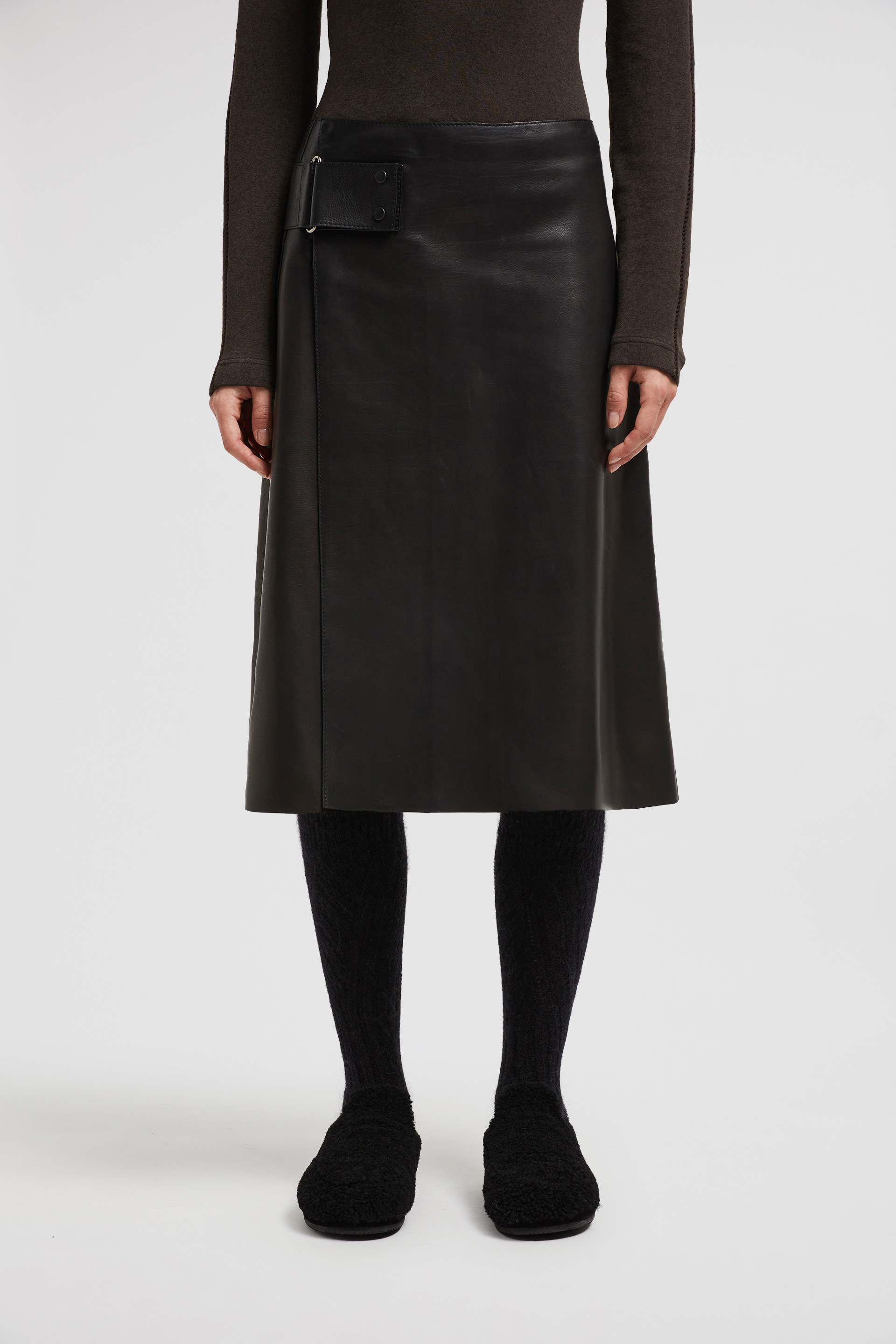 スカート MONCLER Women Mid Skirts K10932D00006597V5 999 BLACK Women's Moncler Skirts | Nordstrom